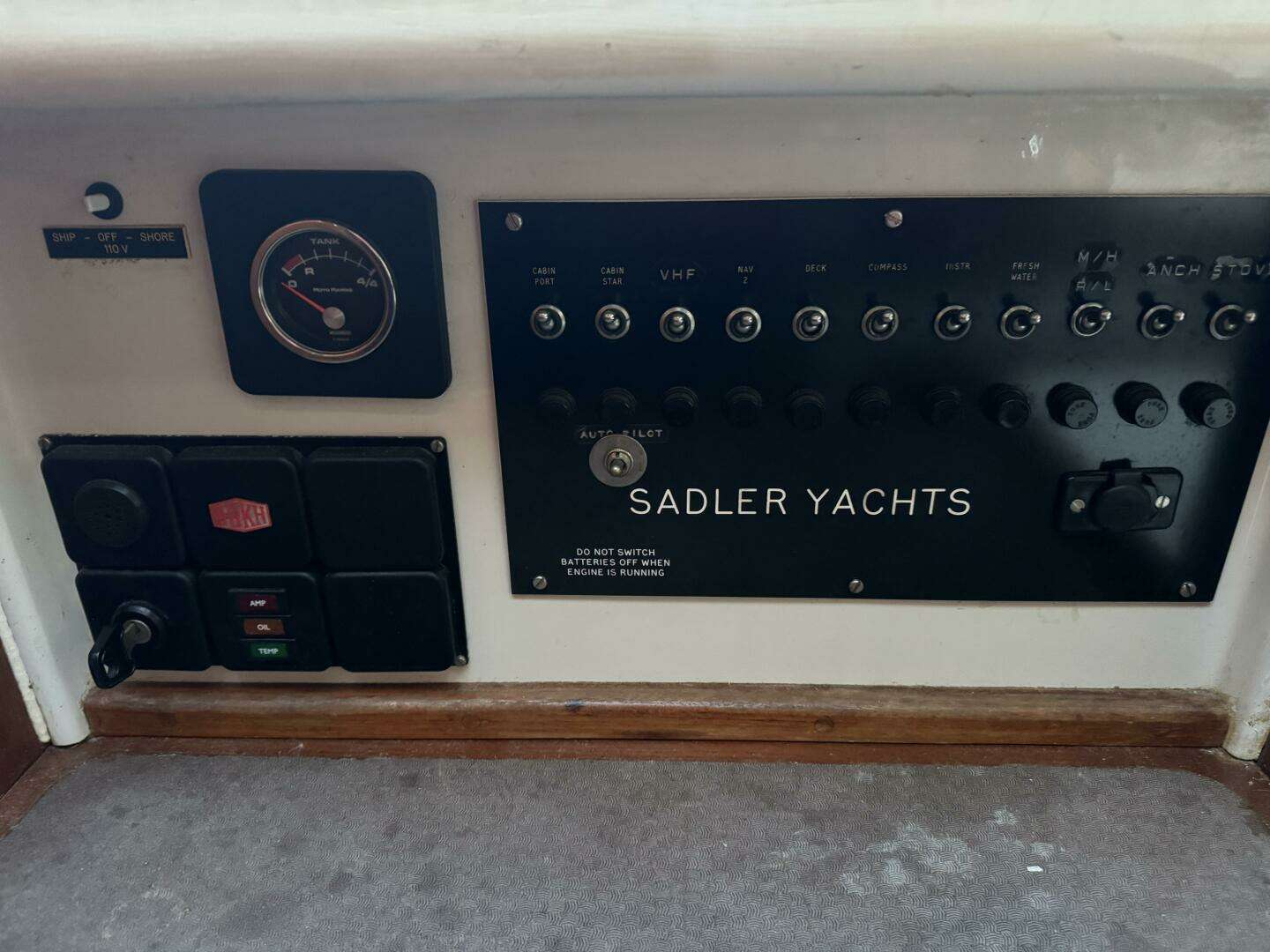 1985 Sadler 34 - Image 29