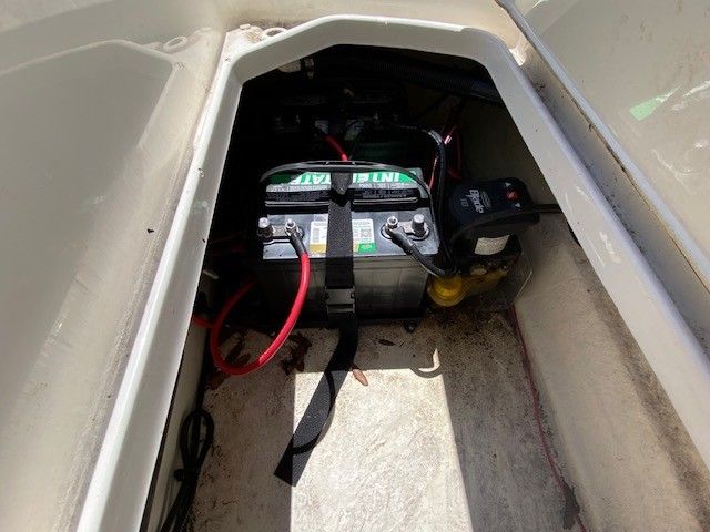 2016 Sea Ray SPX 210 - 10