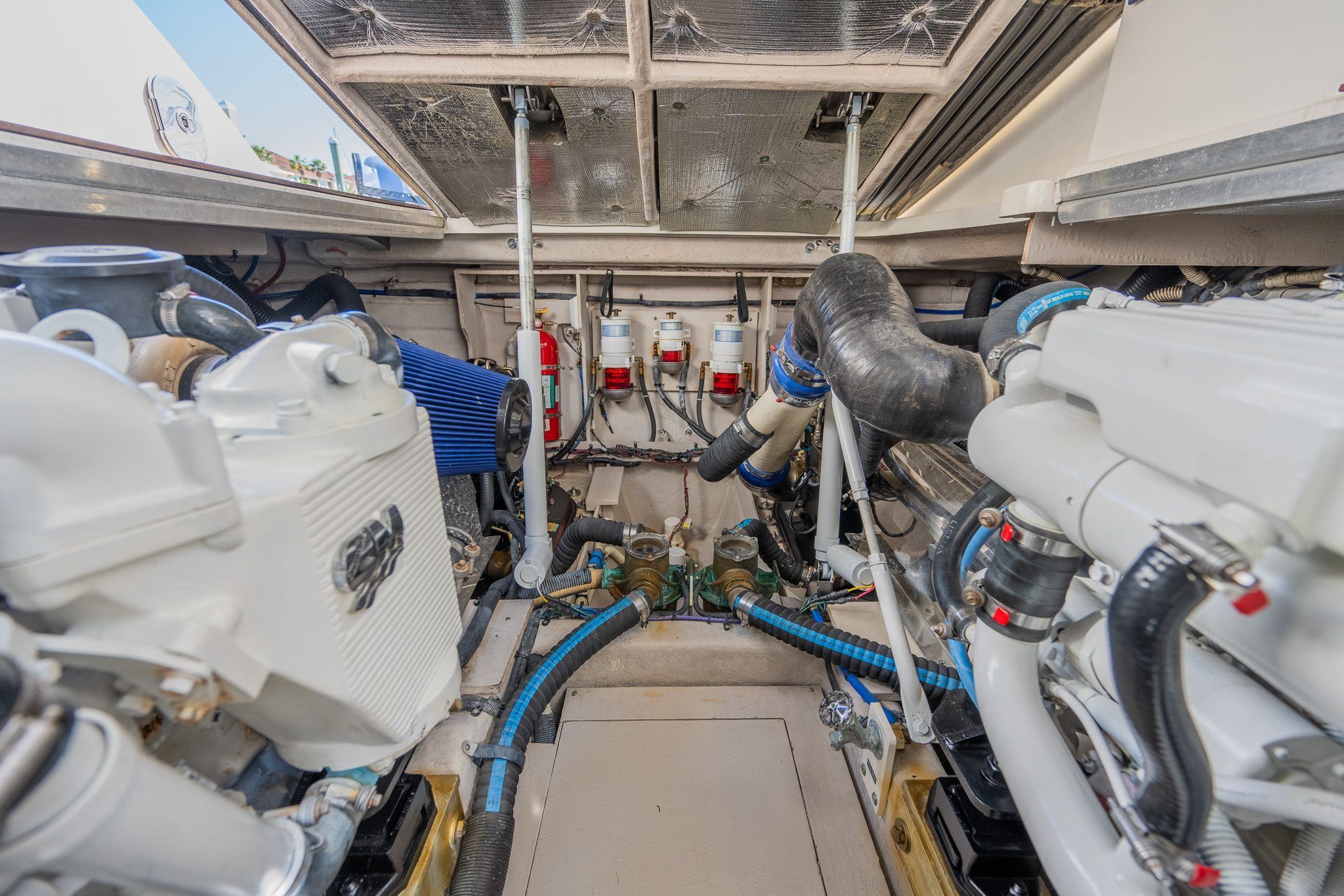 2010 Sea Ray 450 Sundancer - 35
