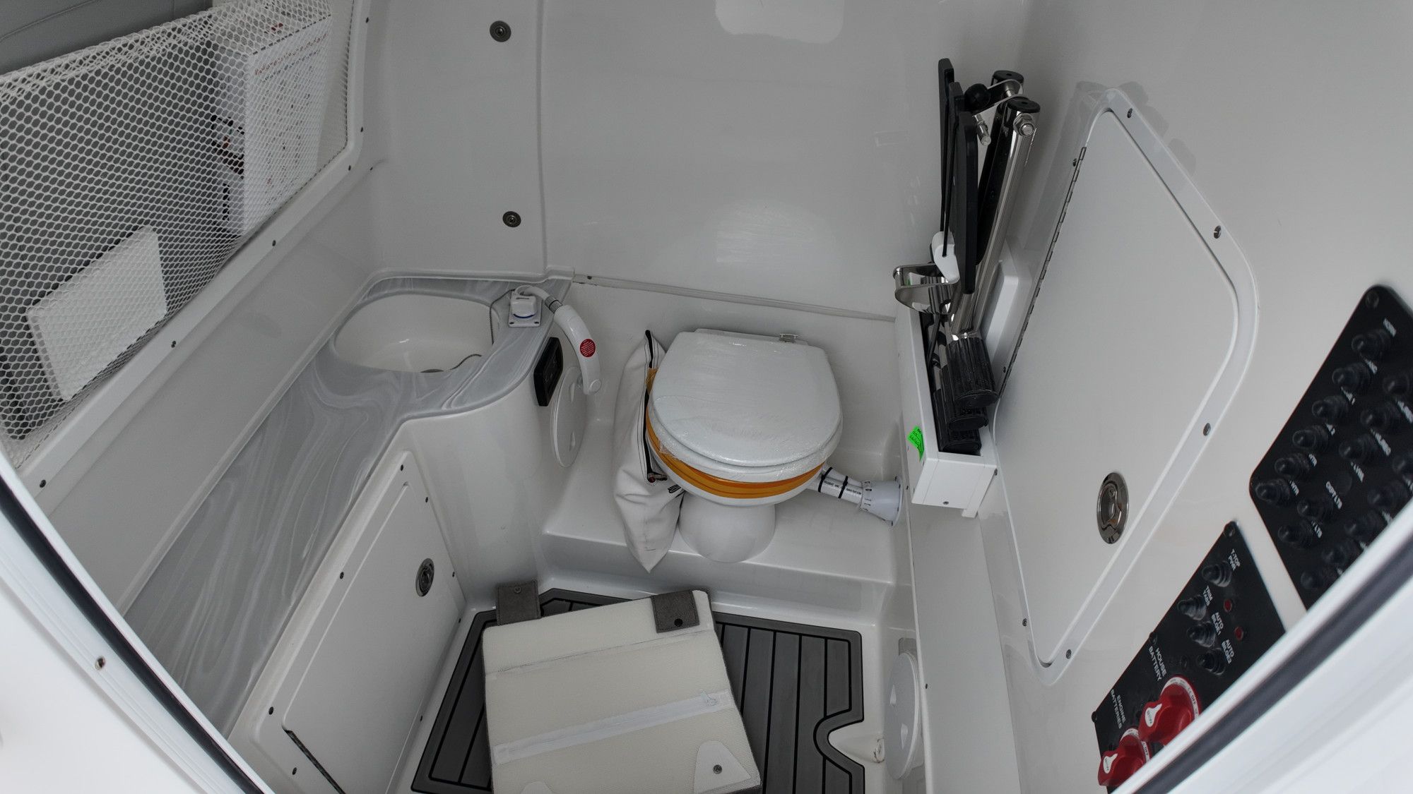 2026 Sea Hunt Gamefish 30 Forward Seating - 40