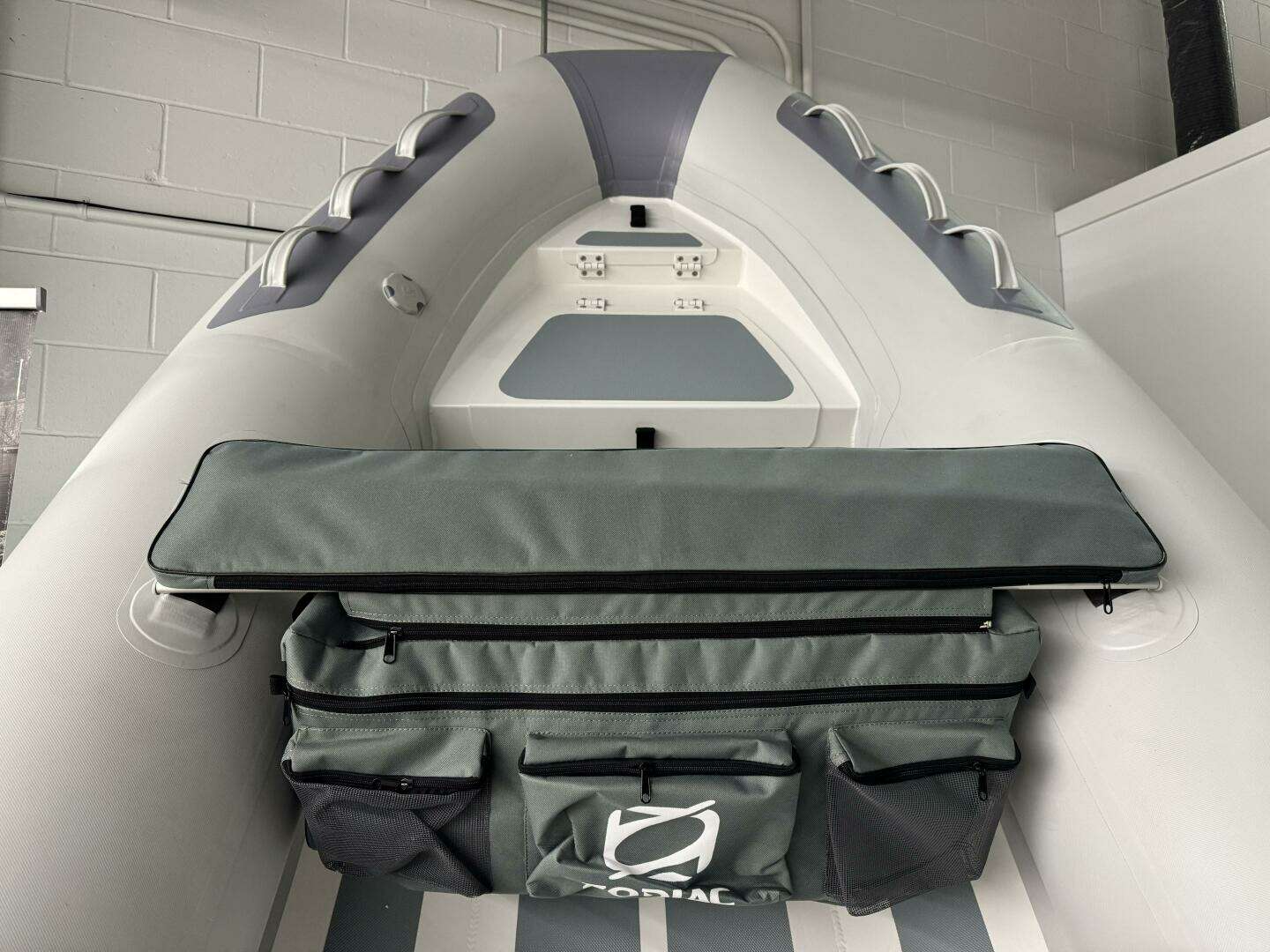 2023 Zodiac Cadet 360 DL RIB ALU PVC - Image 2