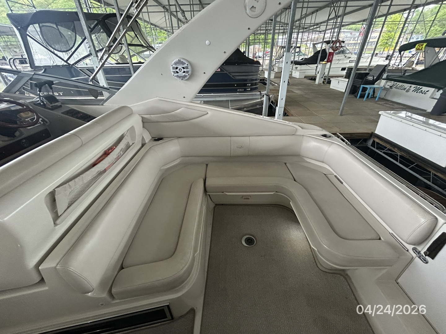 2000 Regal 3260 - Image 25