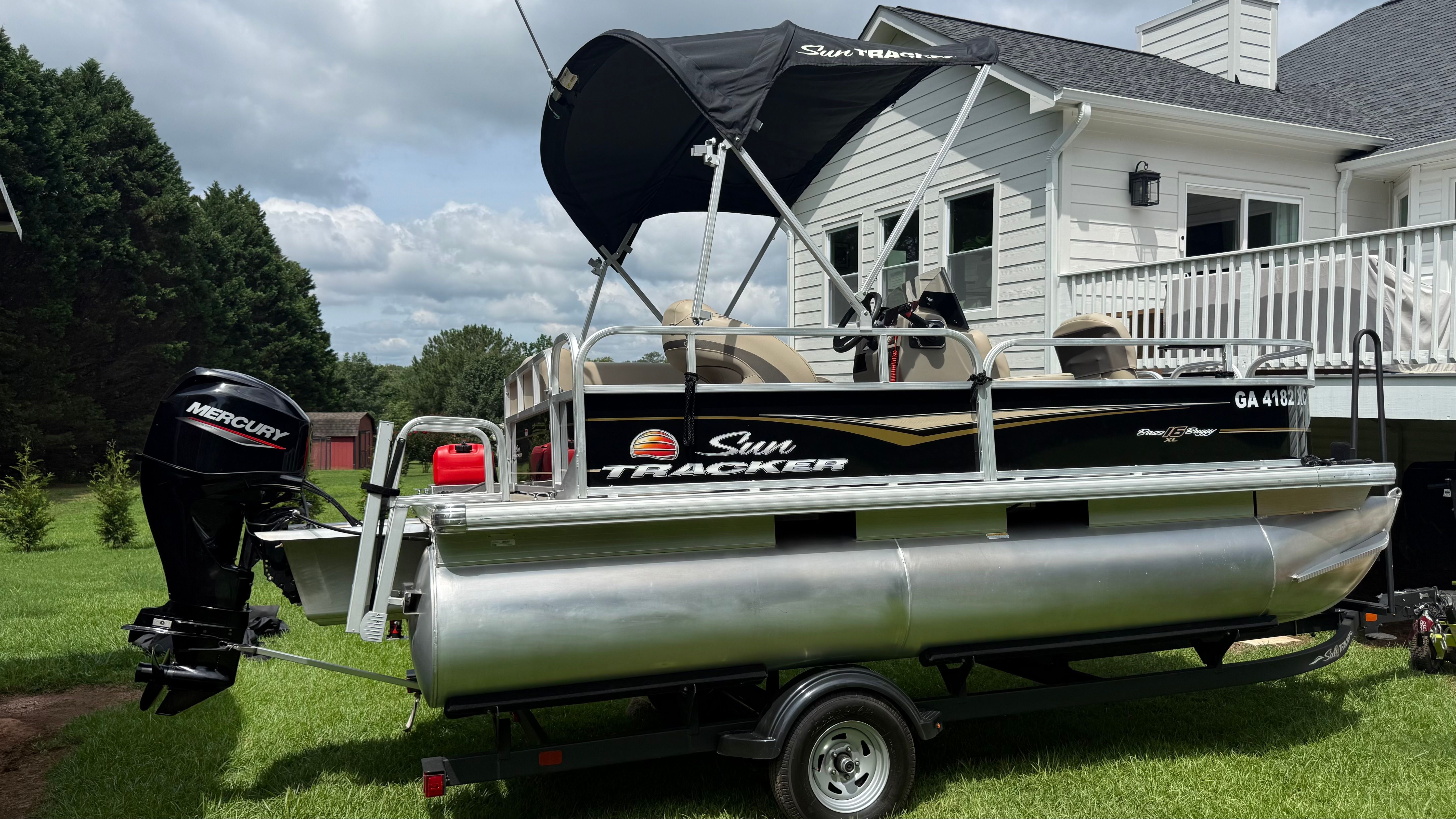 2021 Sun Tracker Bass Buggy 16 XL Select