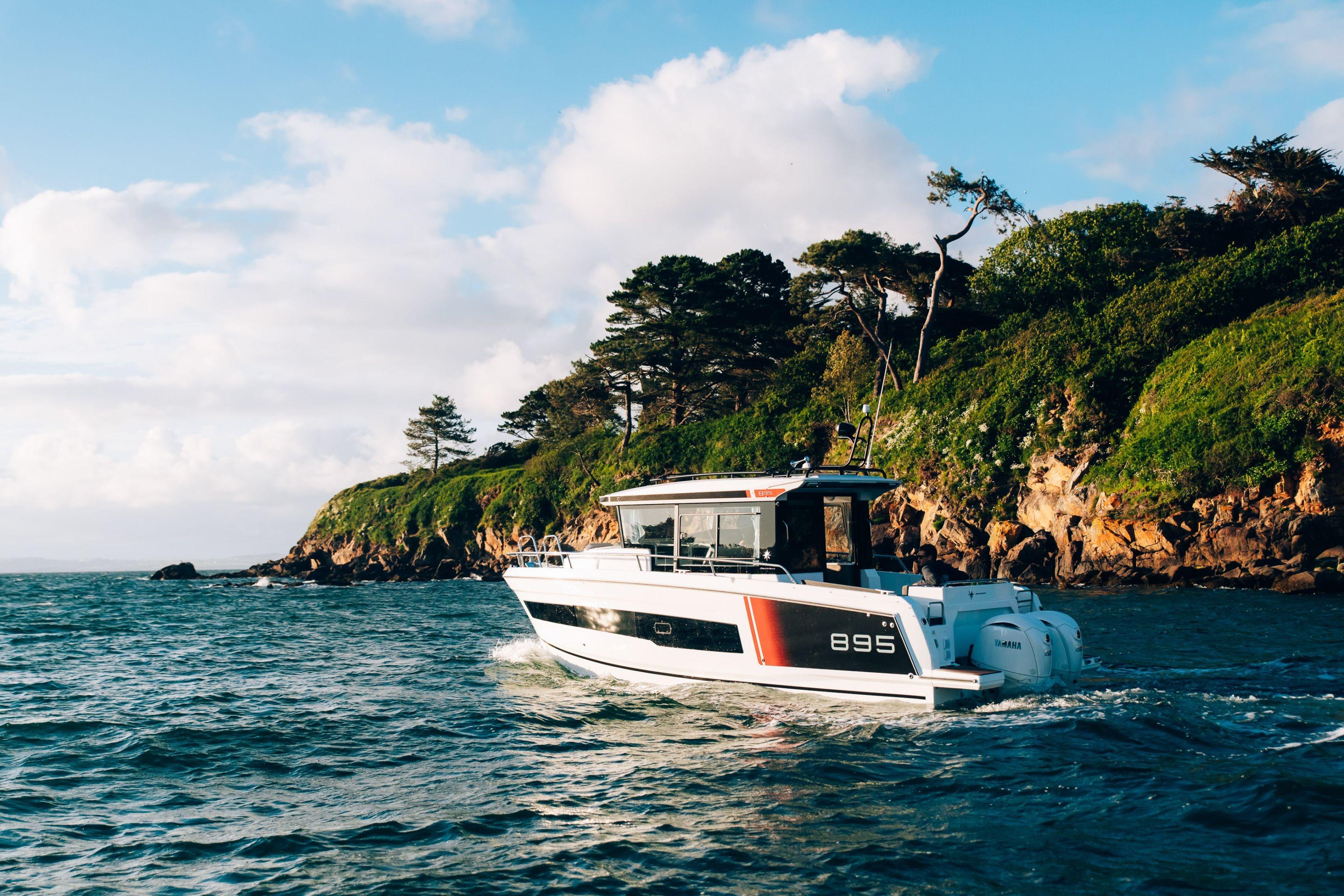 2026 Jeanneau NC 895 Sport Series 2