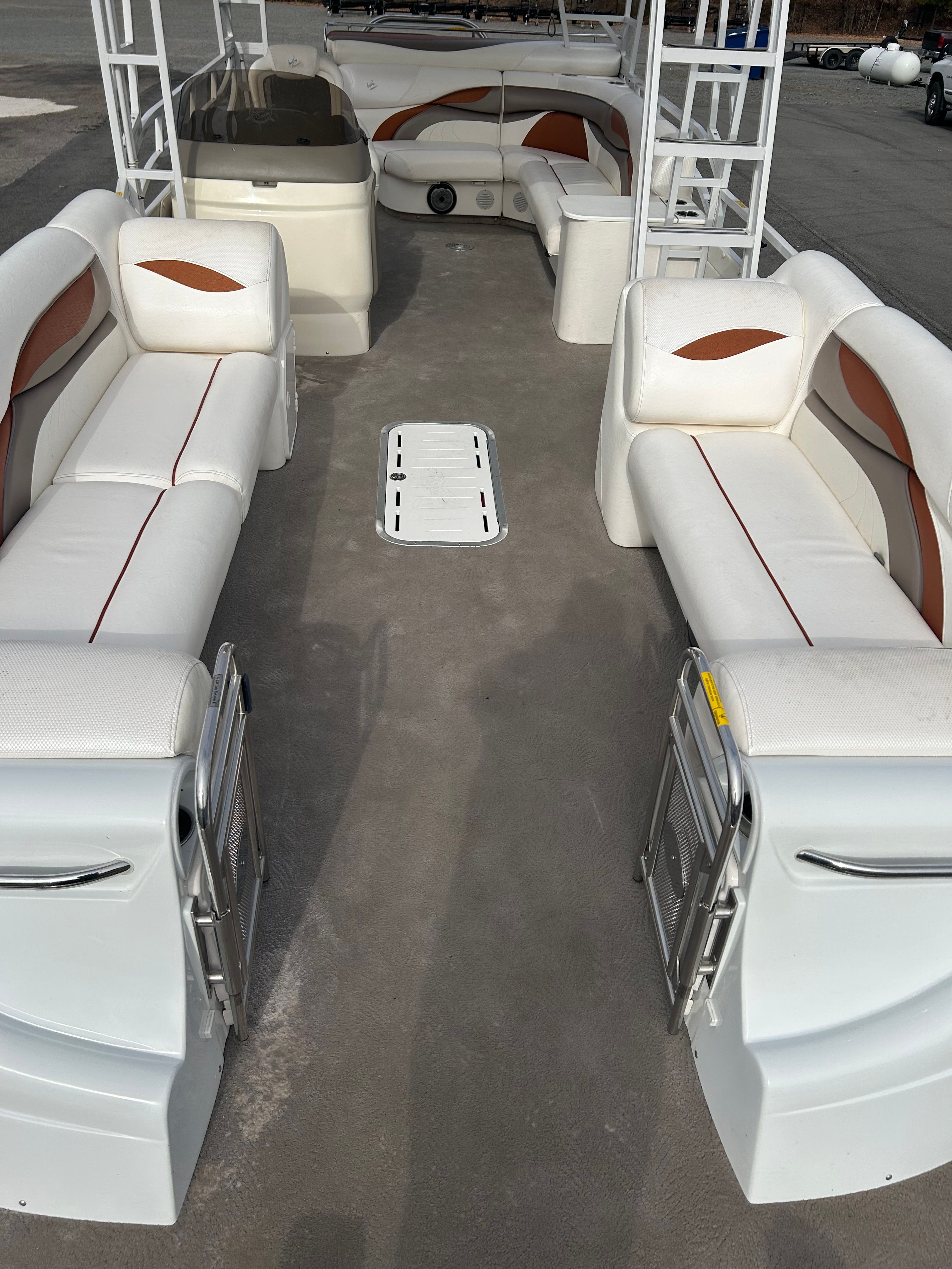 2011 JC SportToon 25TT - 5