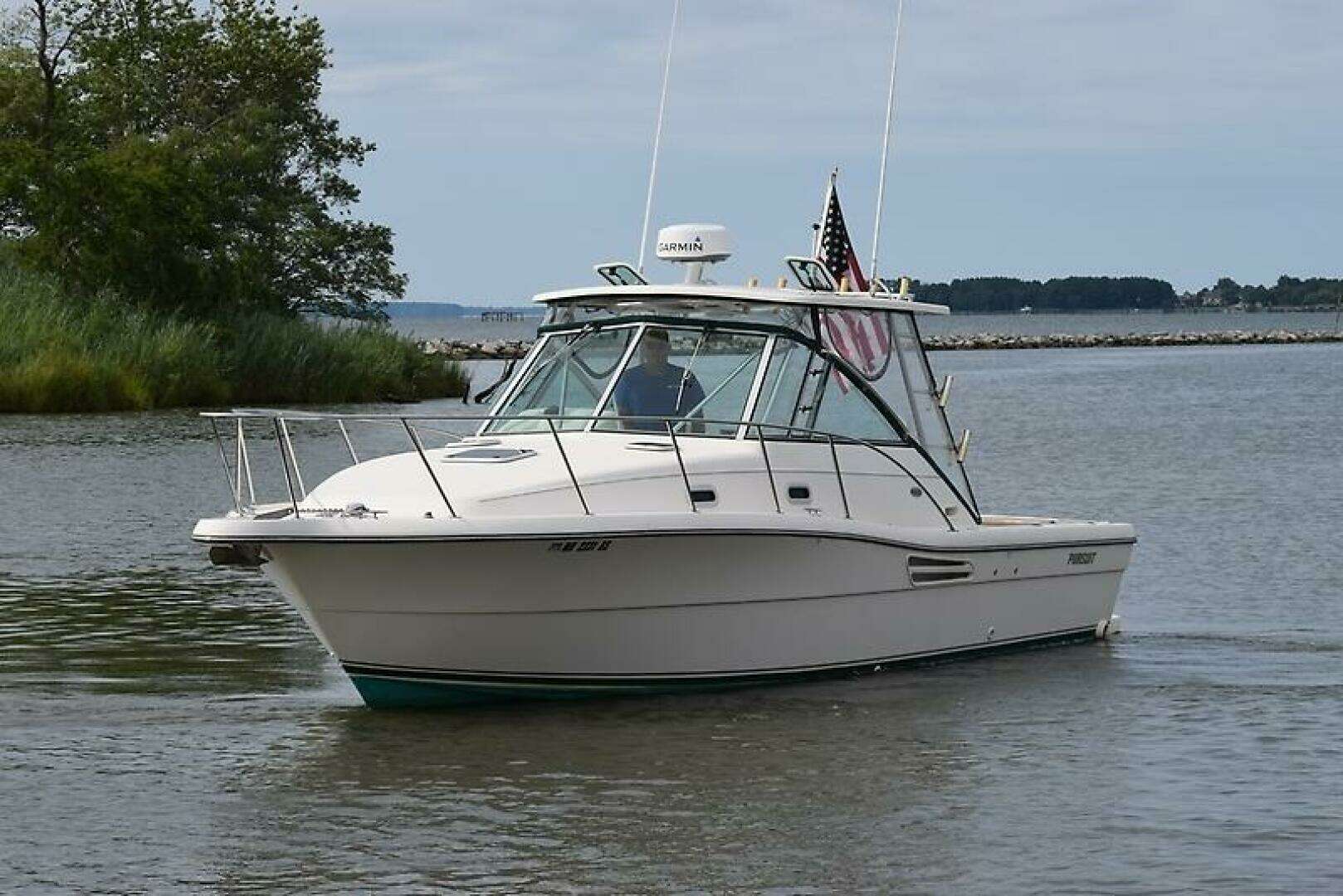 2003 Pursuit 3000 Express - Image 3
