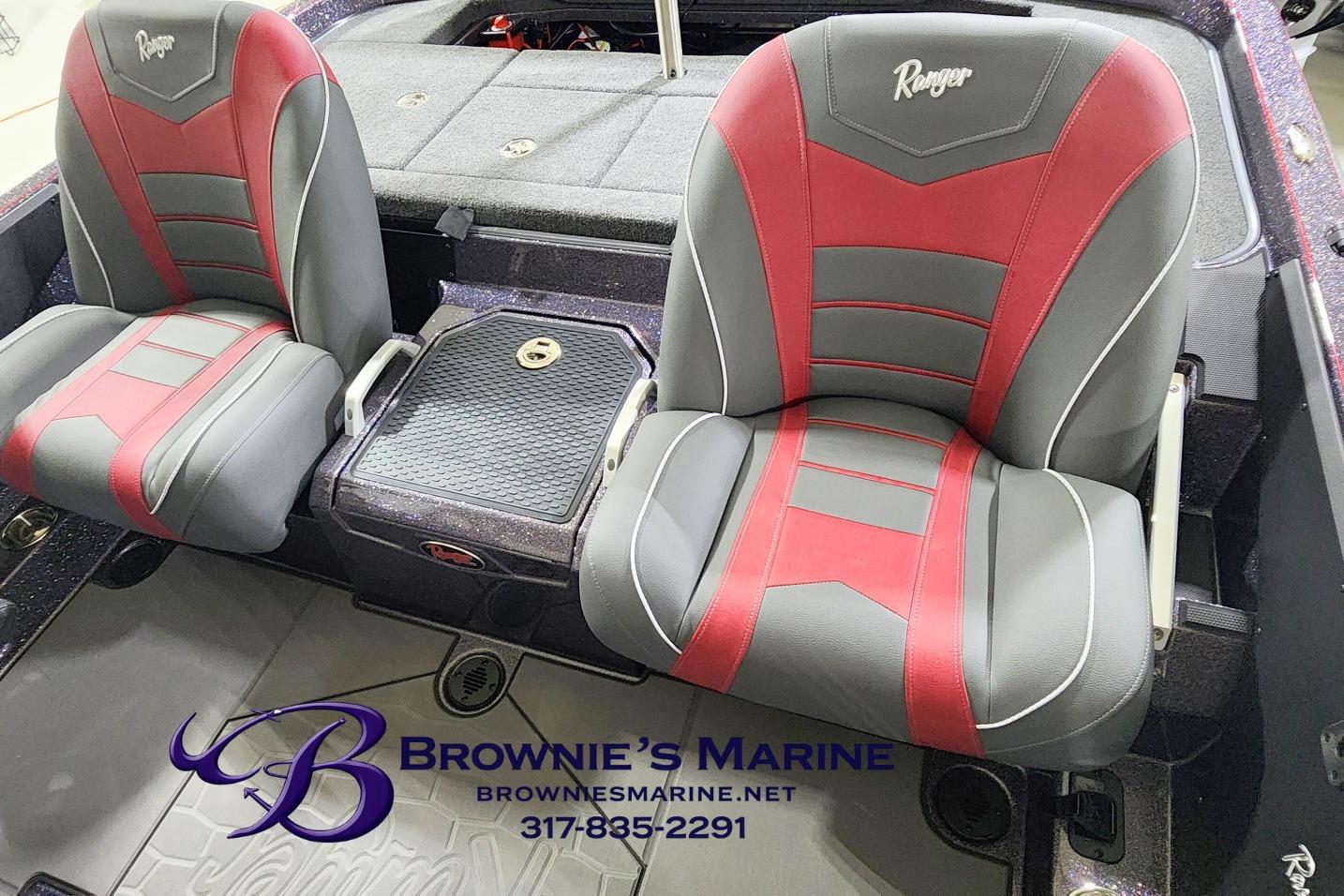 2026 Ranger Z521 boat seats with red and gray design at Brownie's Marine.