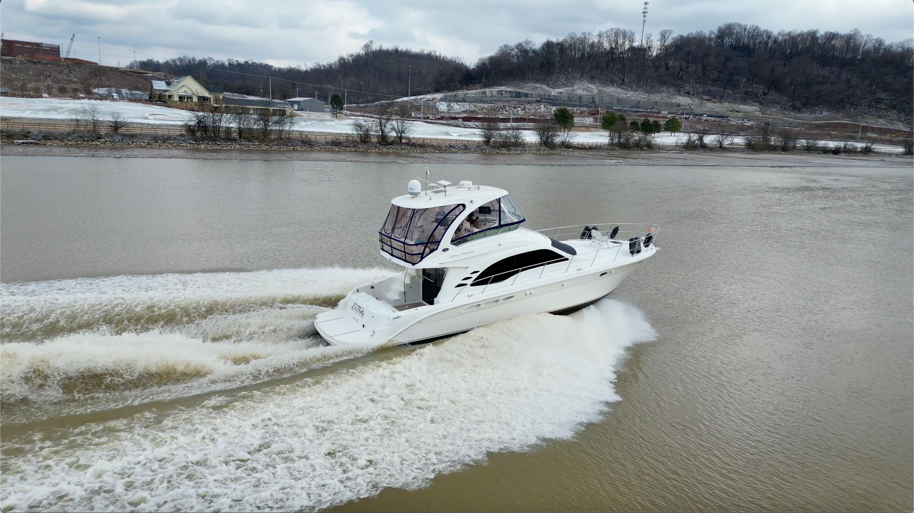 2005 Sea Ray 52 Sedan Bridge