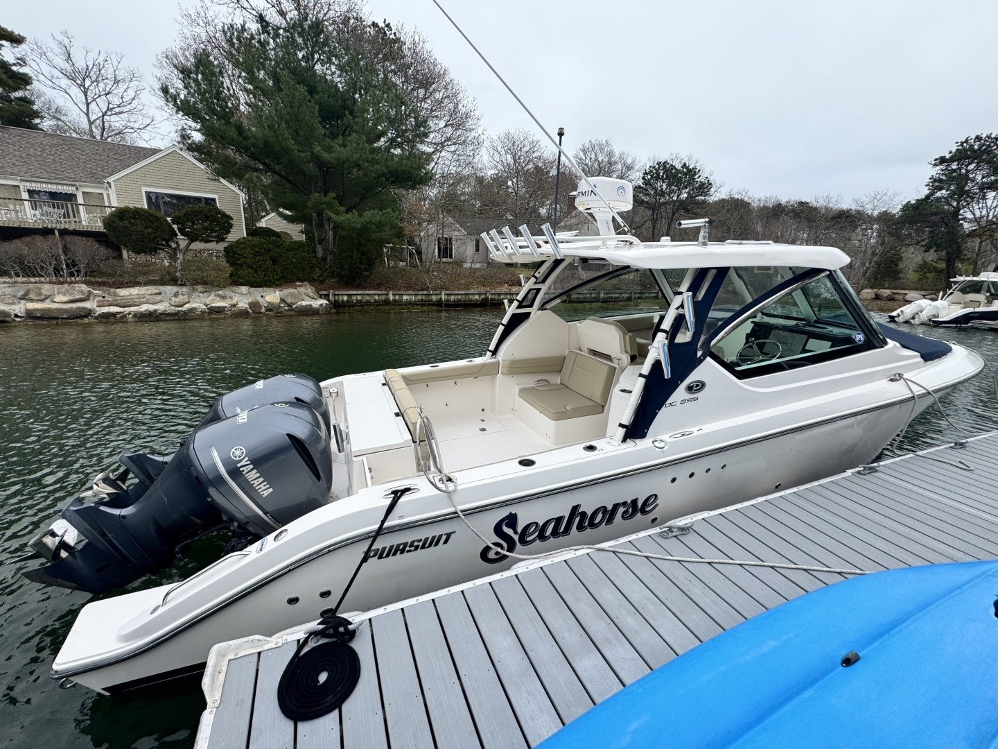 2017 Pursuit 295 DC - Image 3