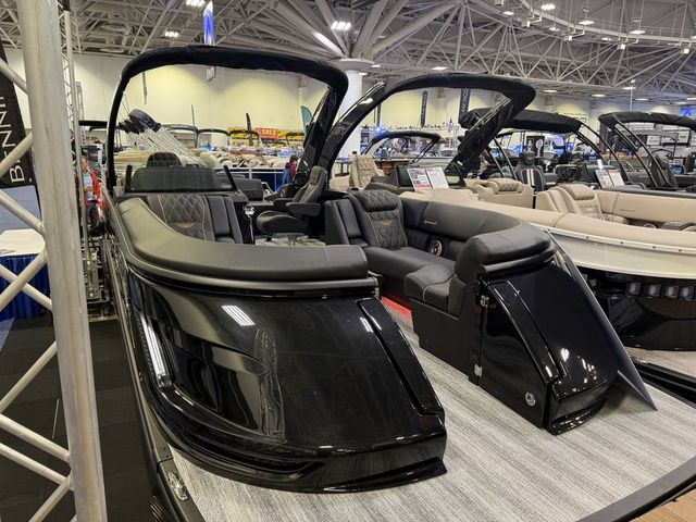 2026 Bennington QX Swingback 25 QXSBA Tritoon - 3