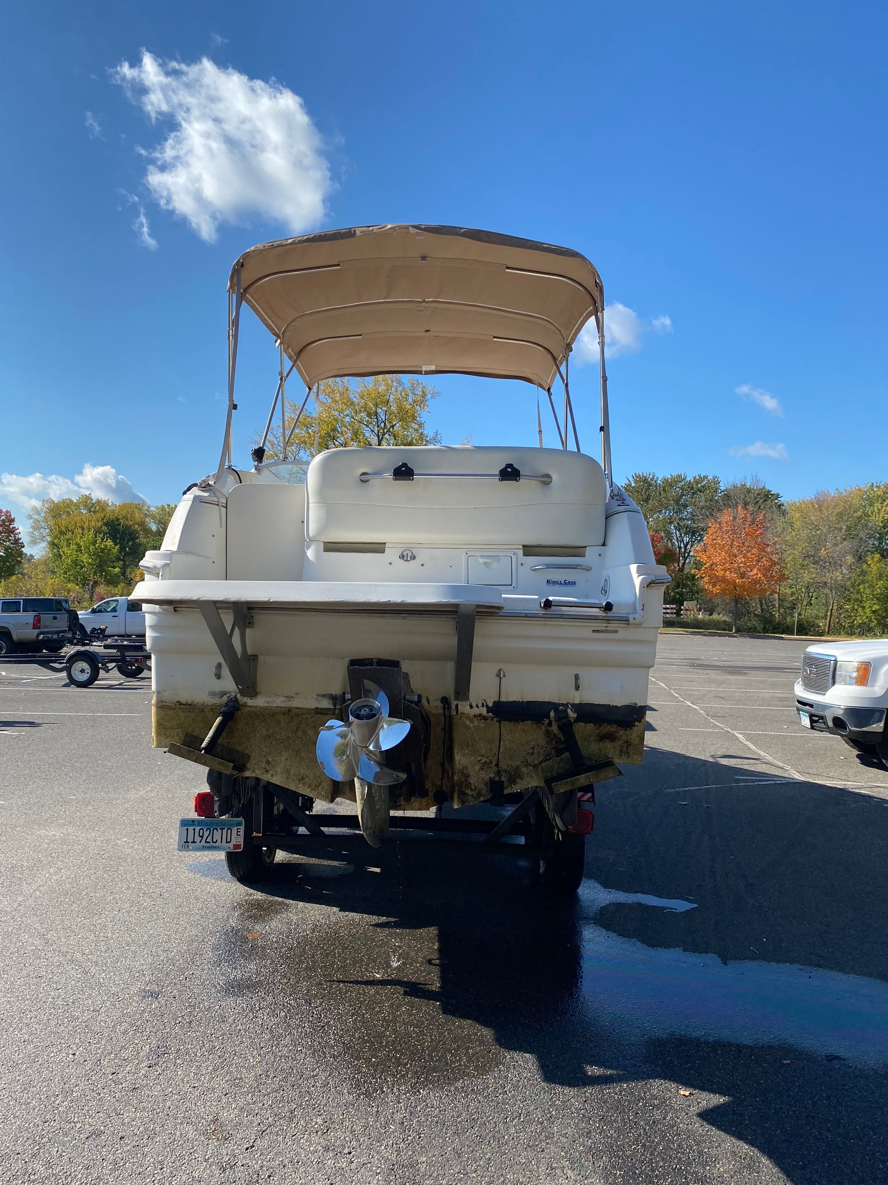 2001 Larson Cabrio 254 Mid Cabin Cruiser - 18