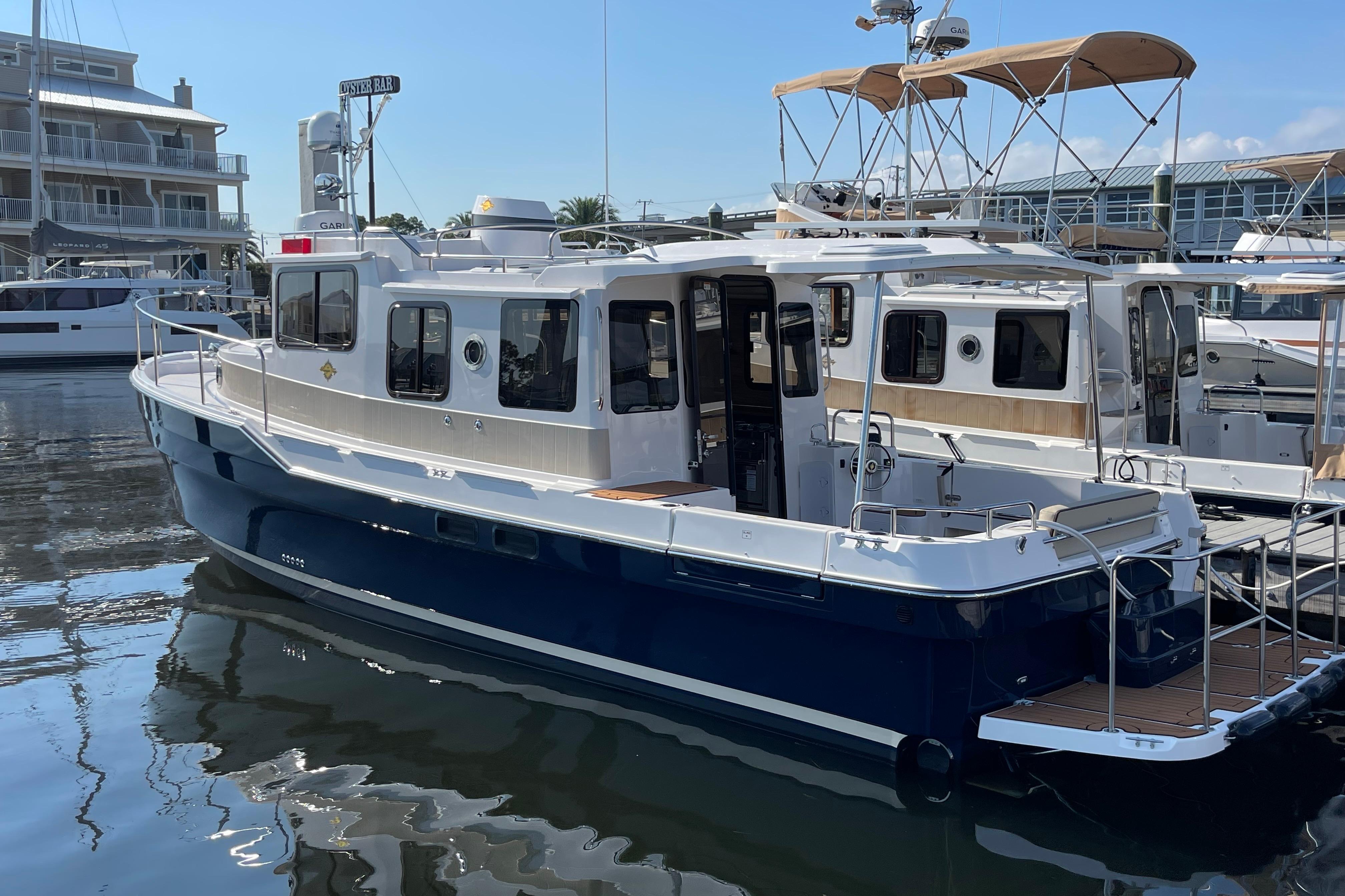 2025 Ranger Tugs R-31 S