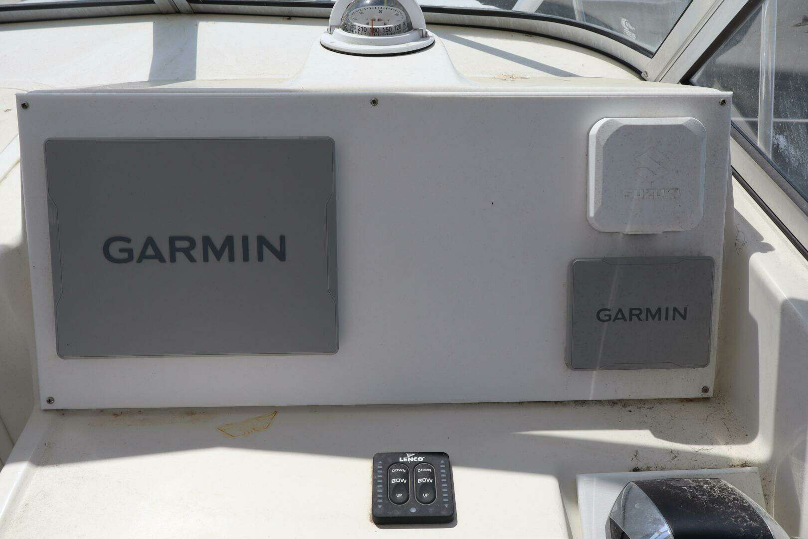 2005 Sea Boss 235 Walkaround - Image 13