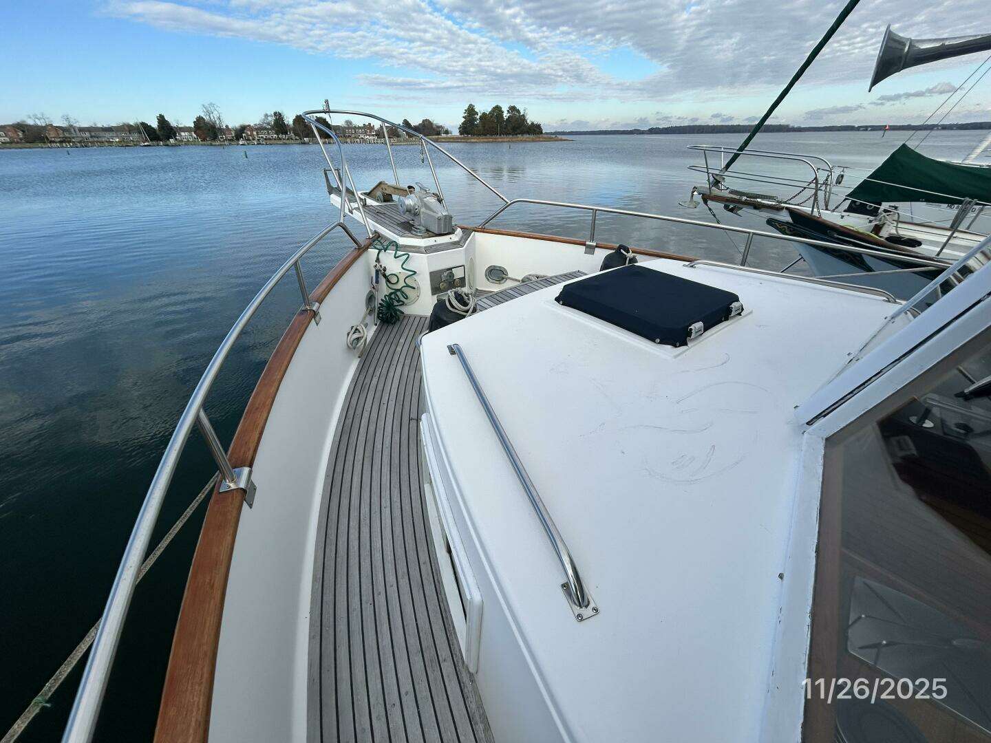 1989 Grand Banks Classic - Image 10