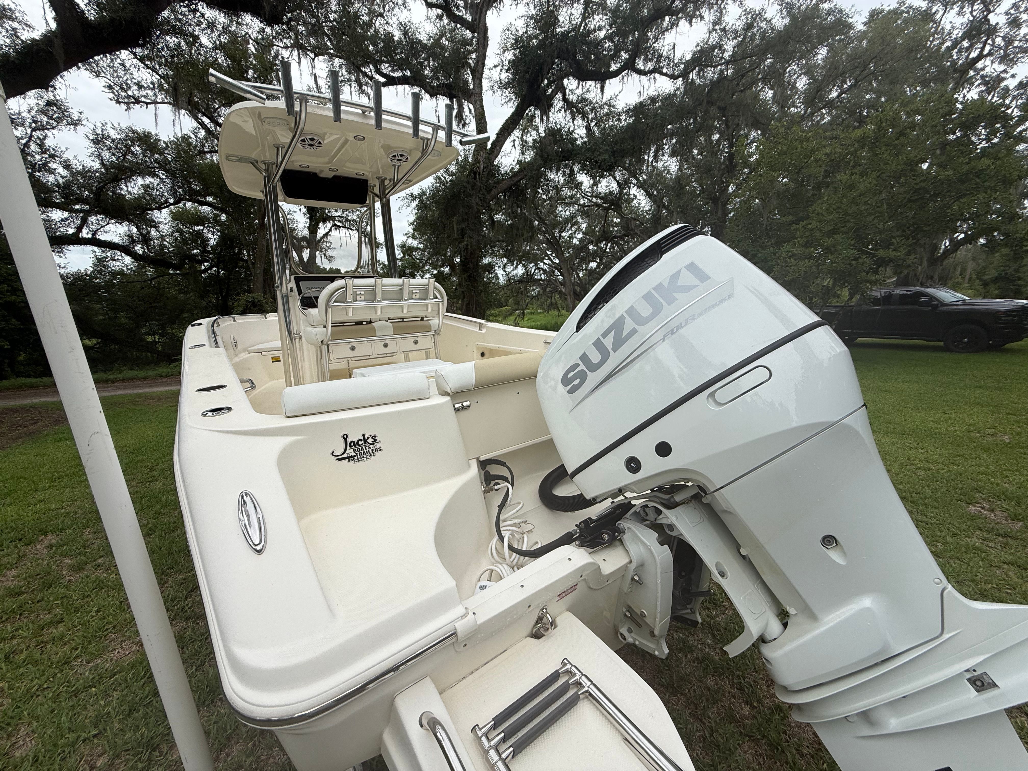 2022 Bulls Bay 230 Center Console - 11