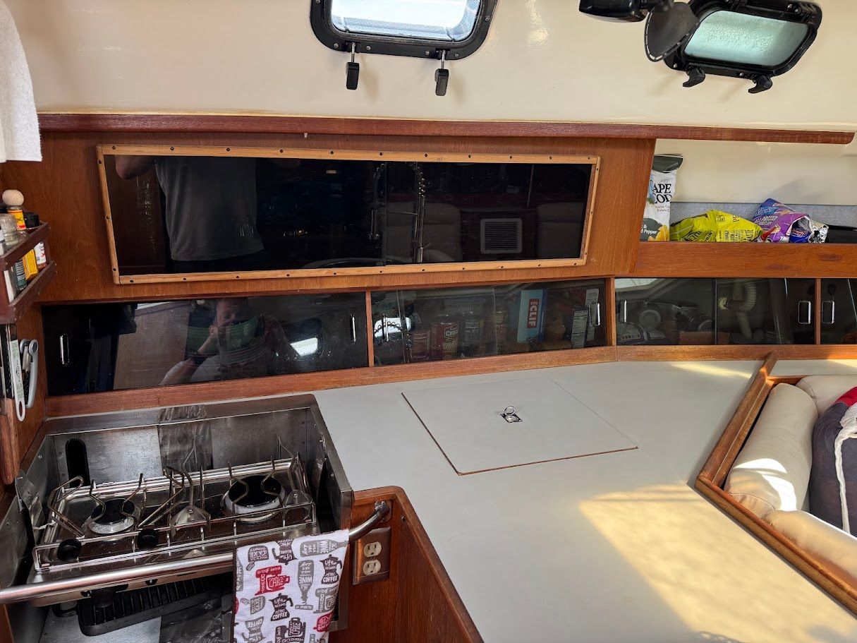 1987 Hunter Legend 35 - 8