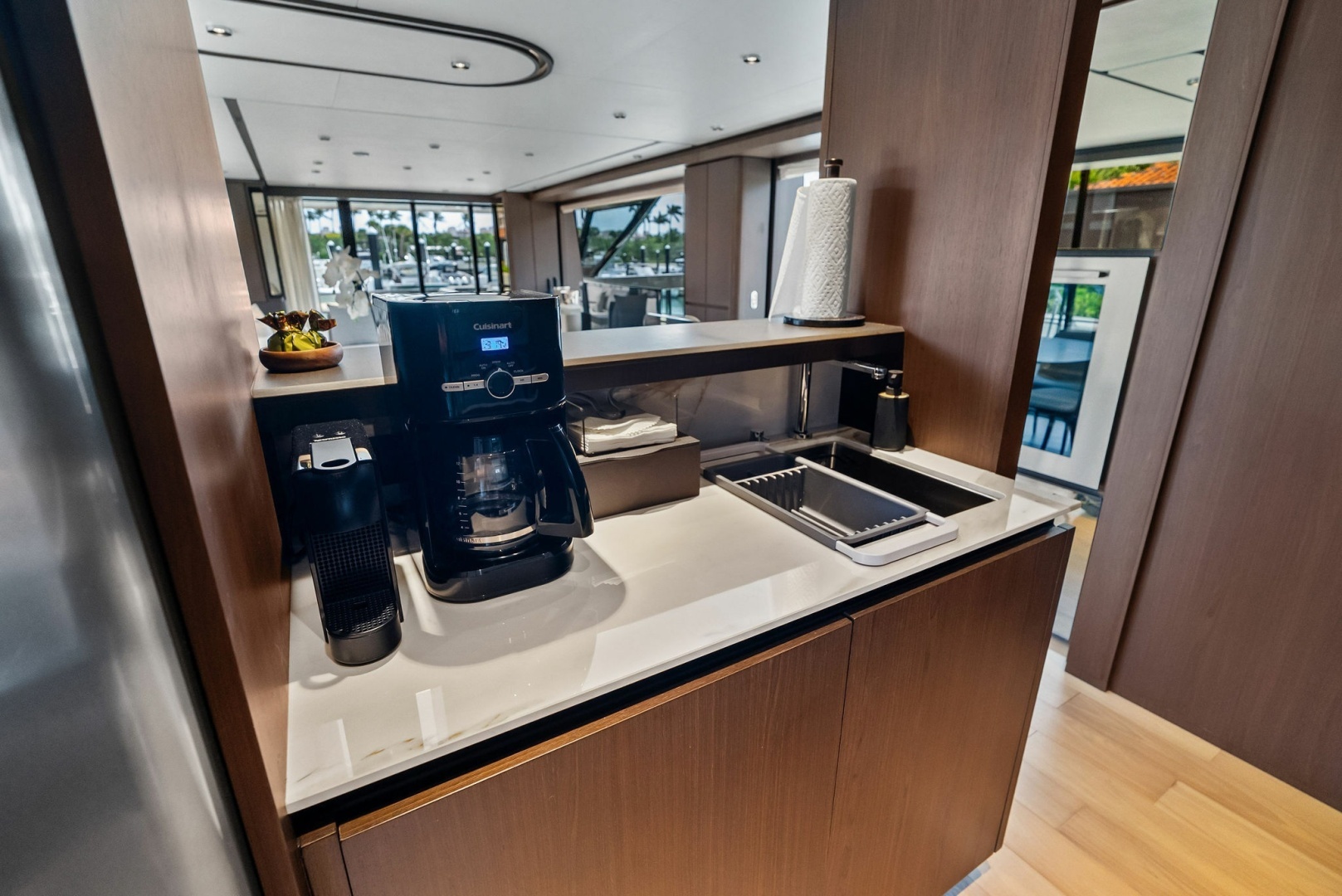 2023 Ferretti Yachts 860 - Image 46