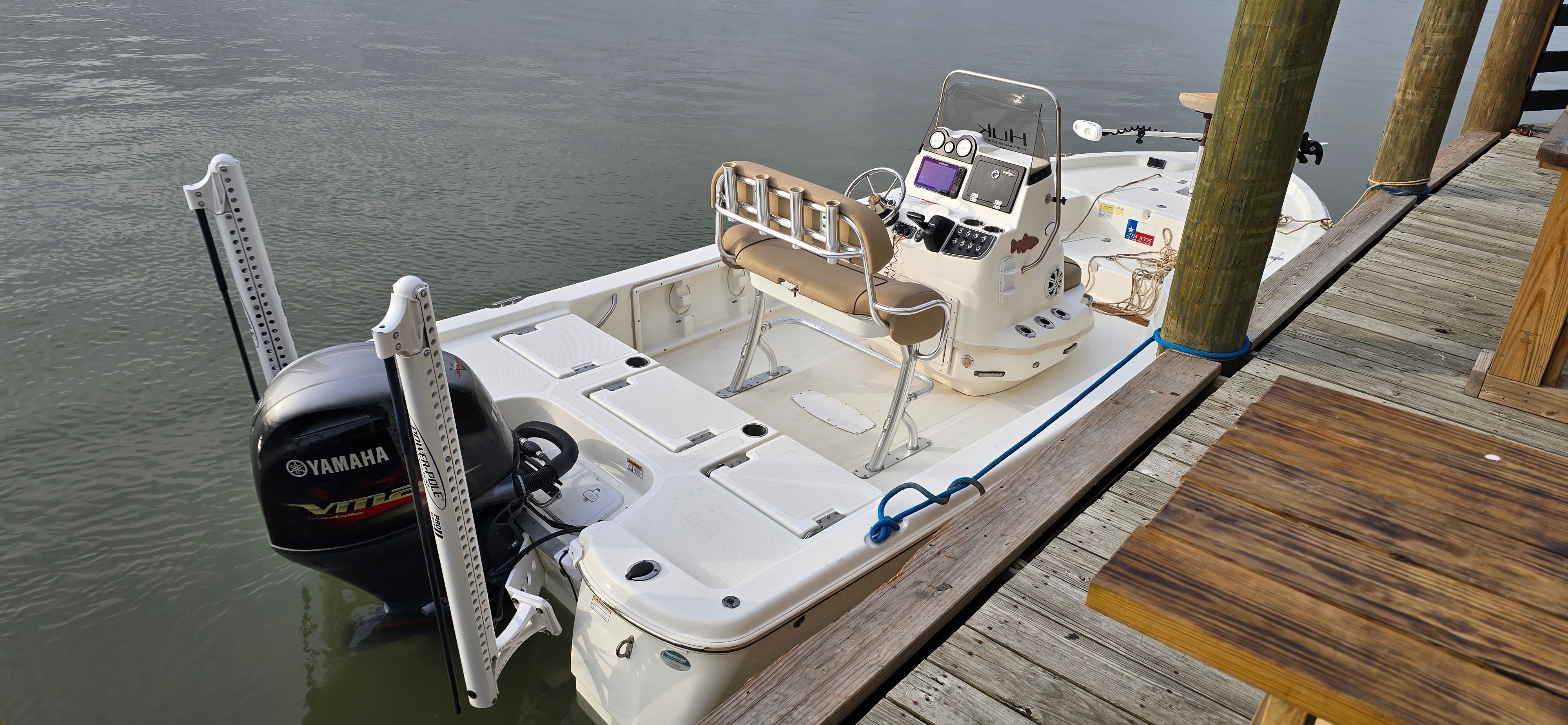 2020 NauticStar 215 XTS Shallow Bay