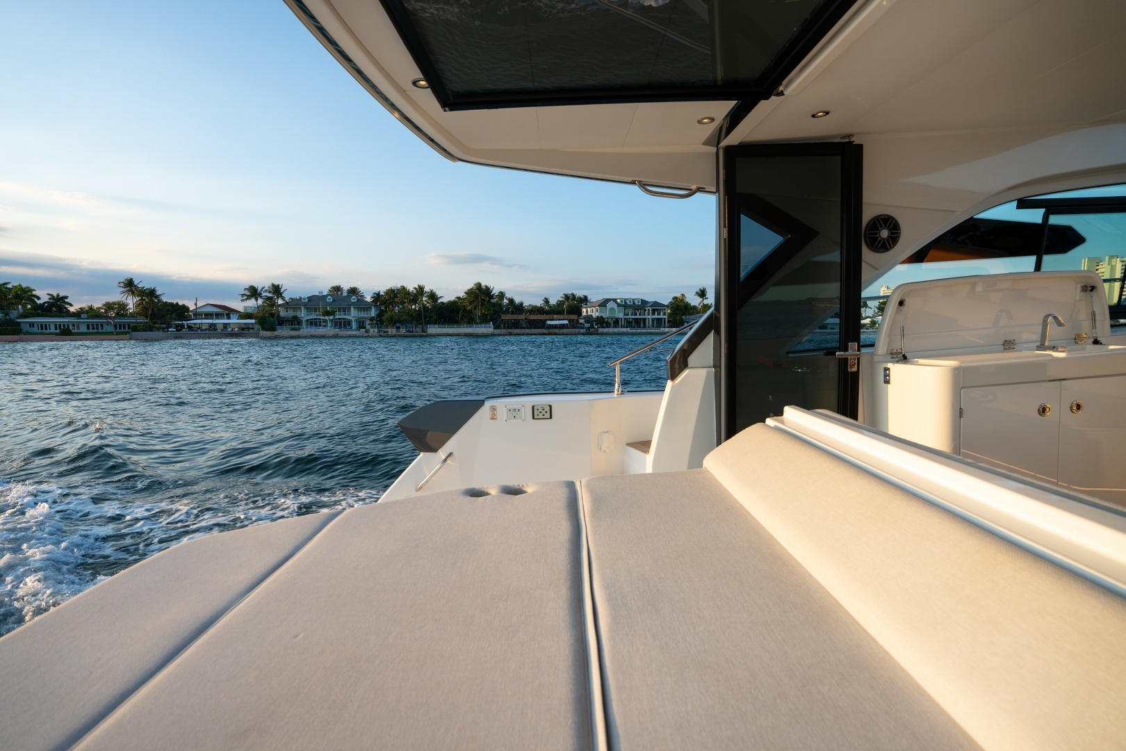 2023 Beneteau Gran Turismo 45 - Image 48