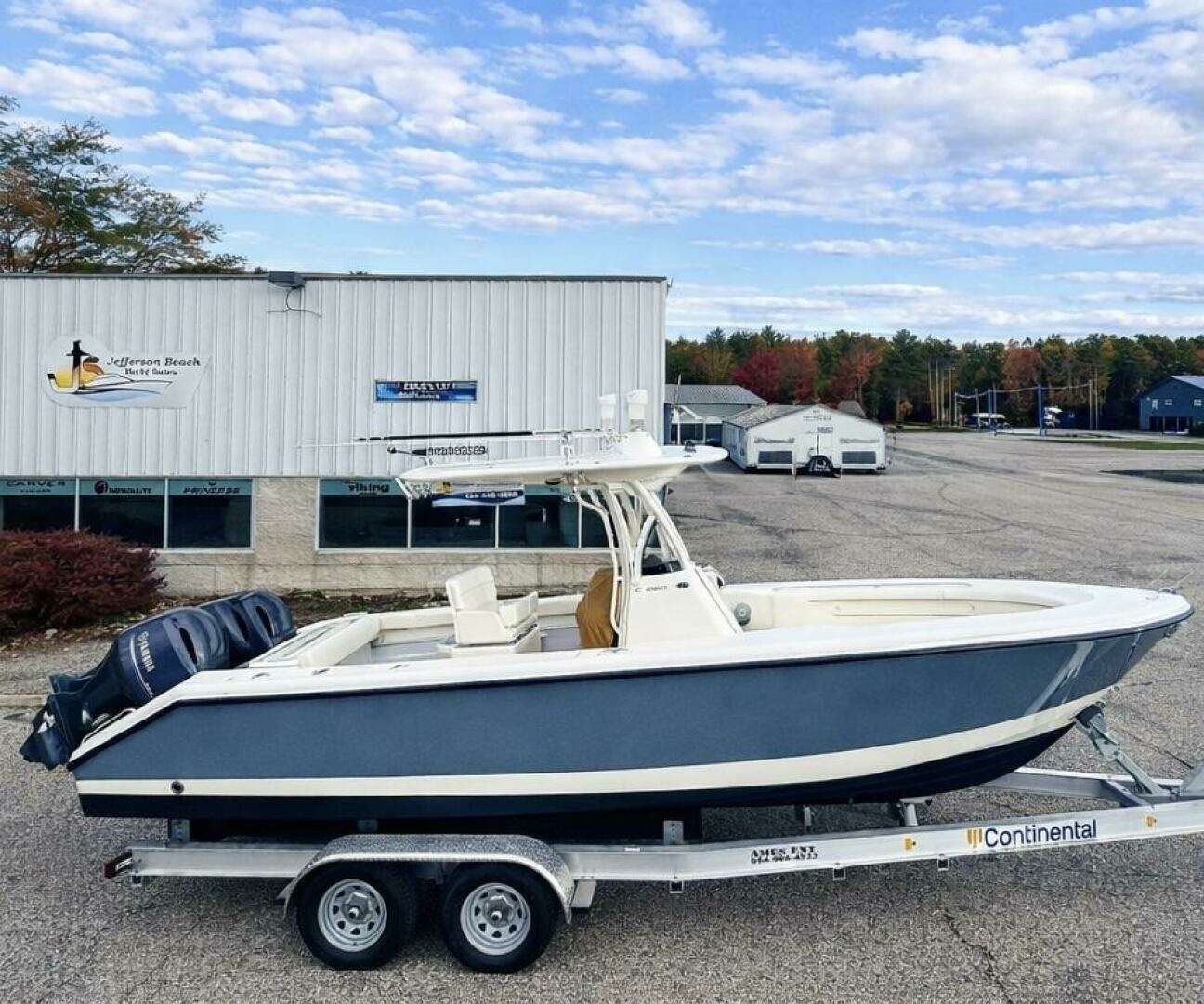 2017 Pursuit C 260 Center Console - Image 11