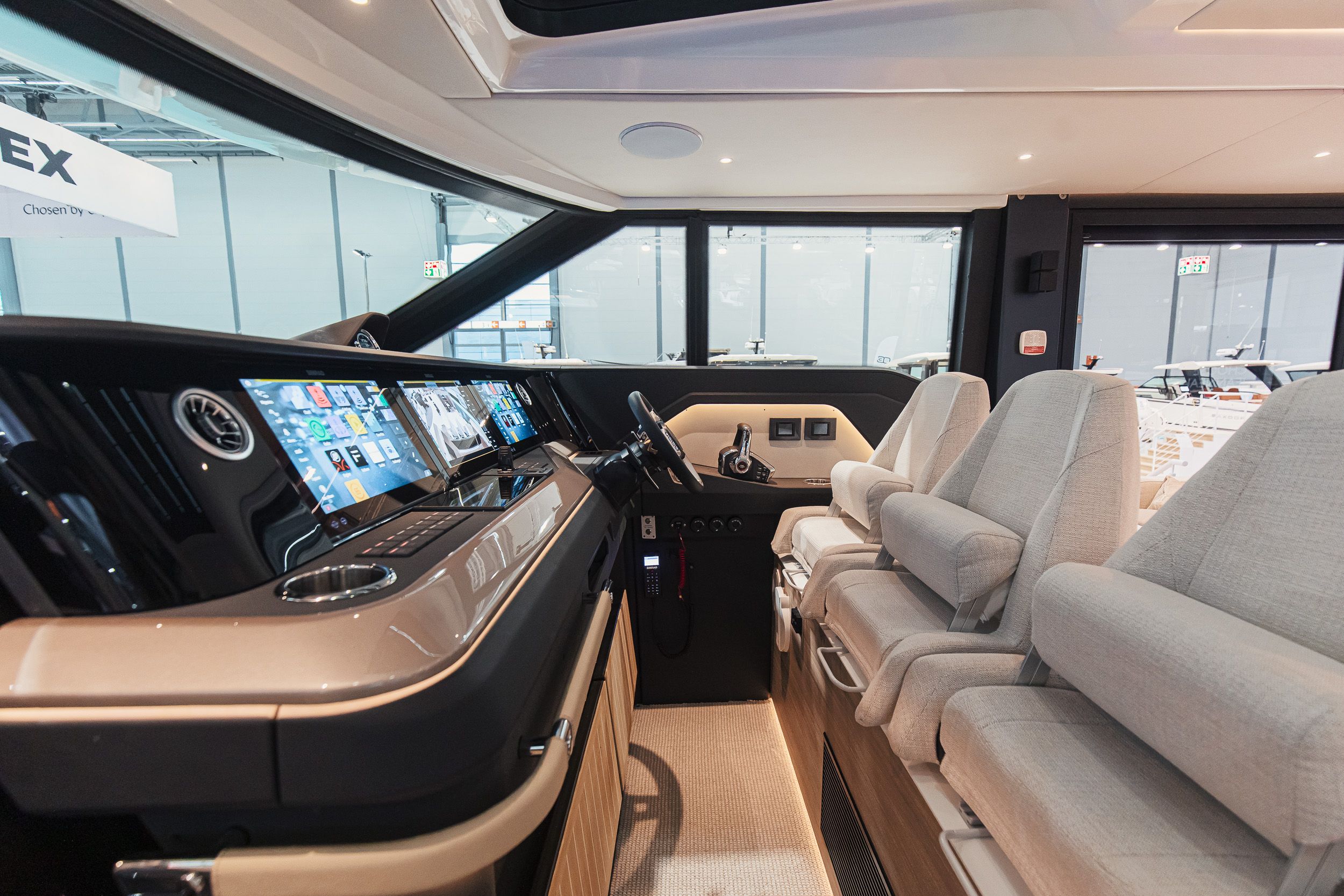 2026 Saxdor 460 GTC - 35