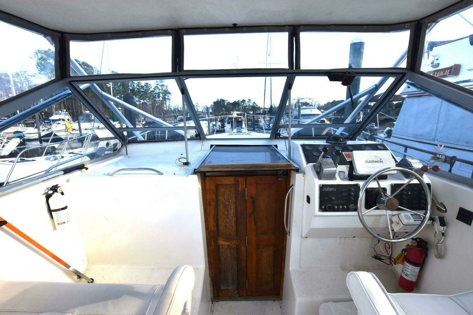 1987 Luhrs Alura - Image 7