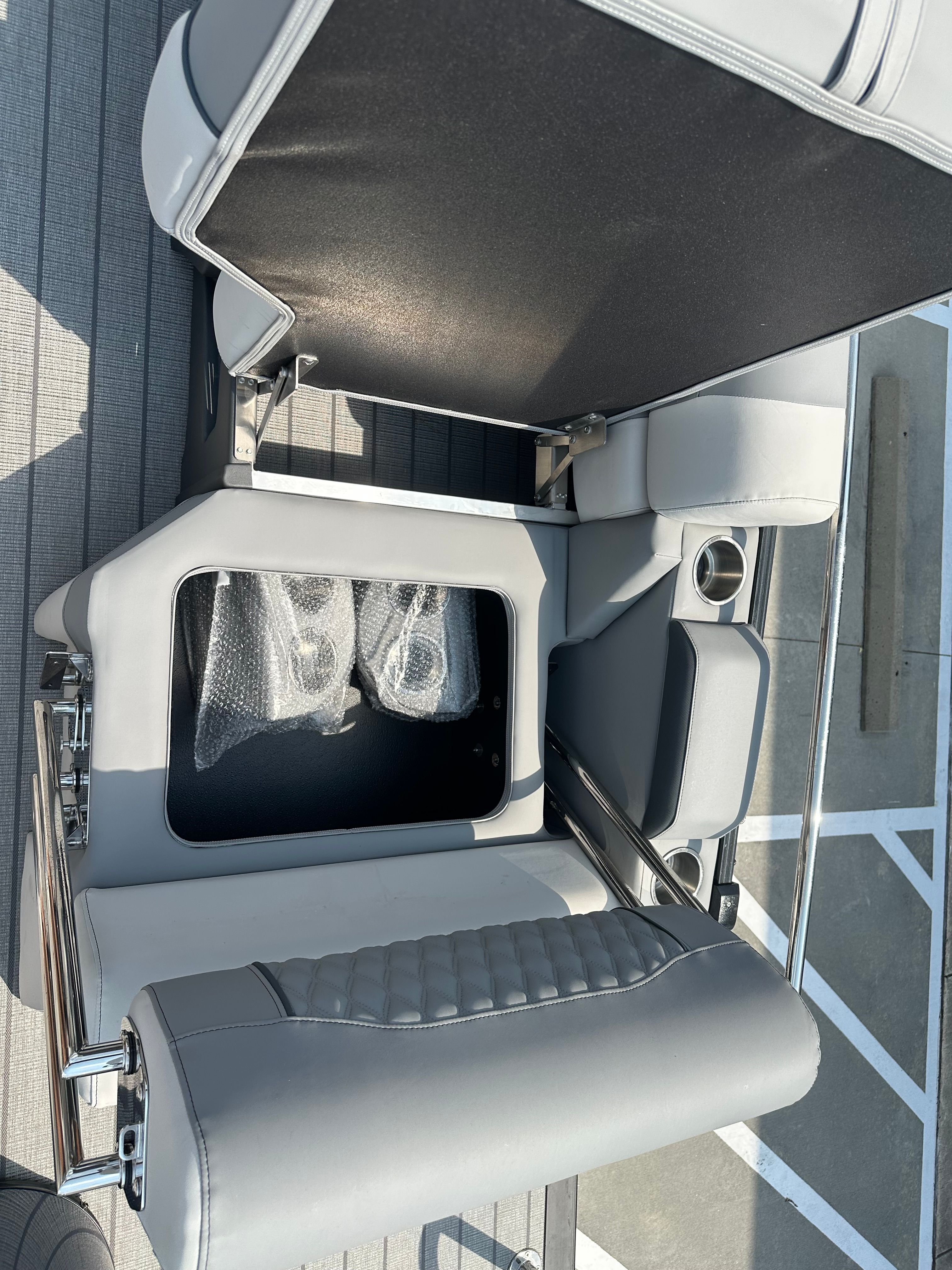 2025 Avalon Catalina Quad Lounge Shift - 23' - 32