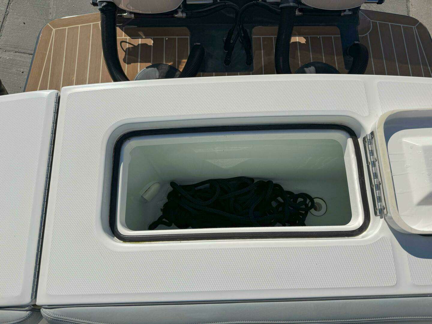 2021 Regulator 23fs - Image 28