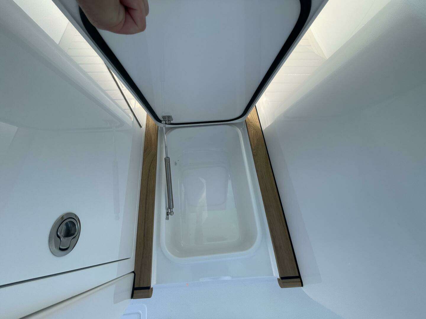 2026 Mag Bay 43 Center Console - Image 54