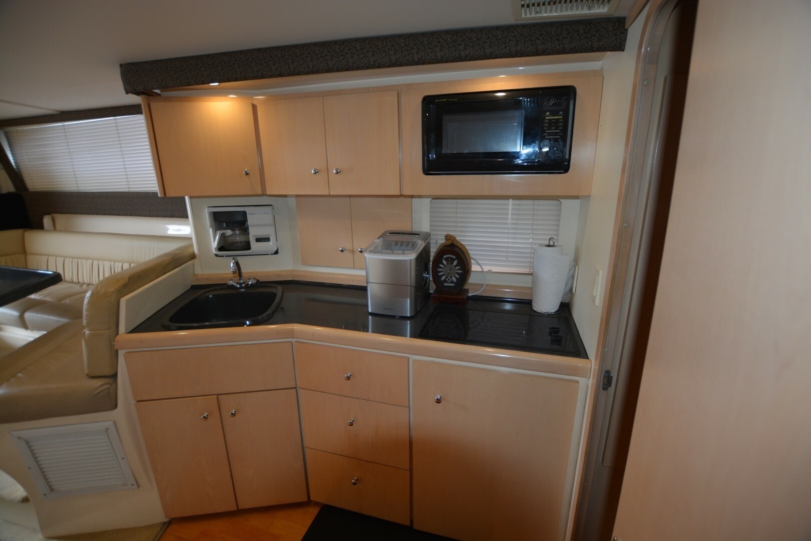 2000 Carver 350 Mariner - Image 15