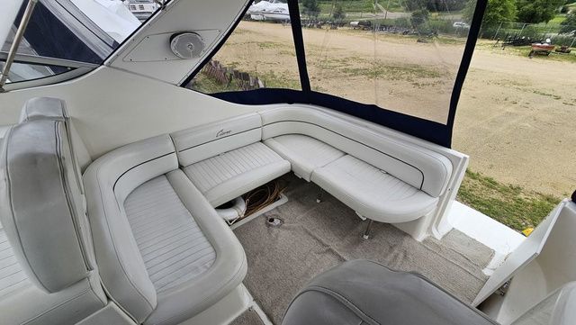 1999 Bayliner 3055 Ciera - 5