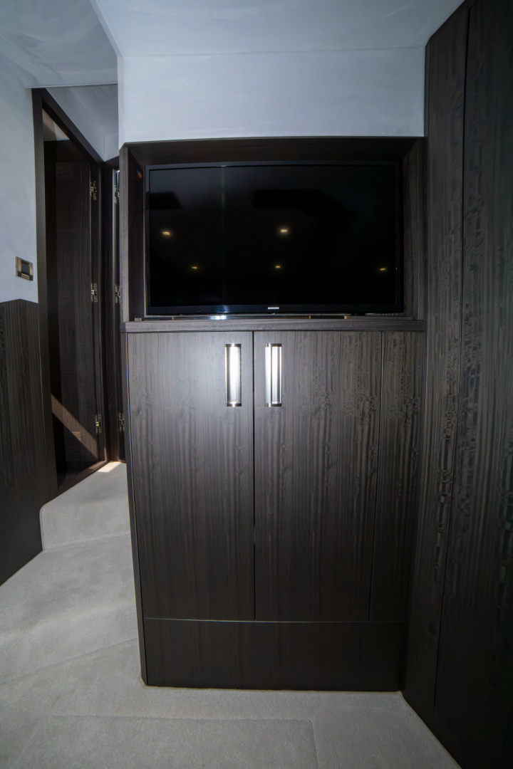 2024 Galeon 510 SKY - Image 44