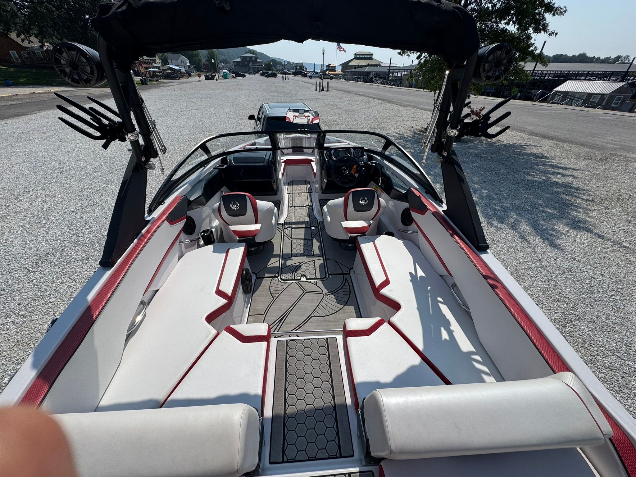 2018 Scarab 215 ID - 12