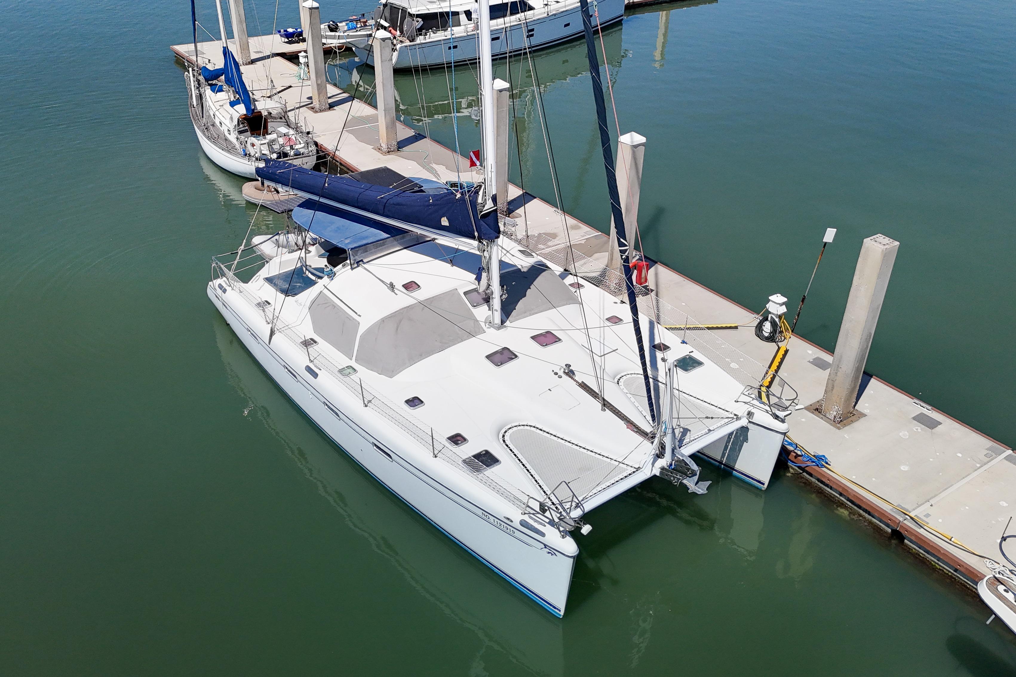 2001 Privilege 435