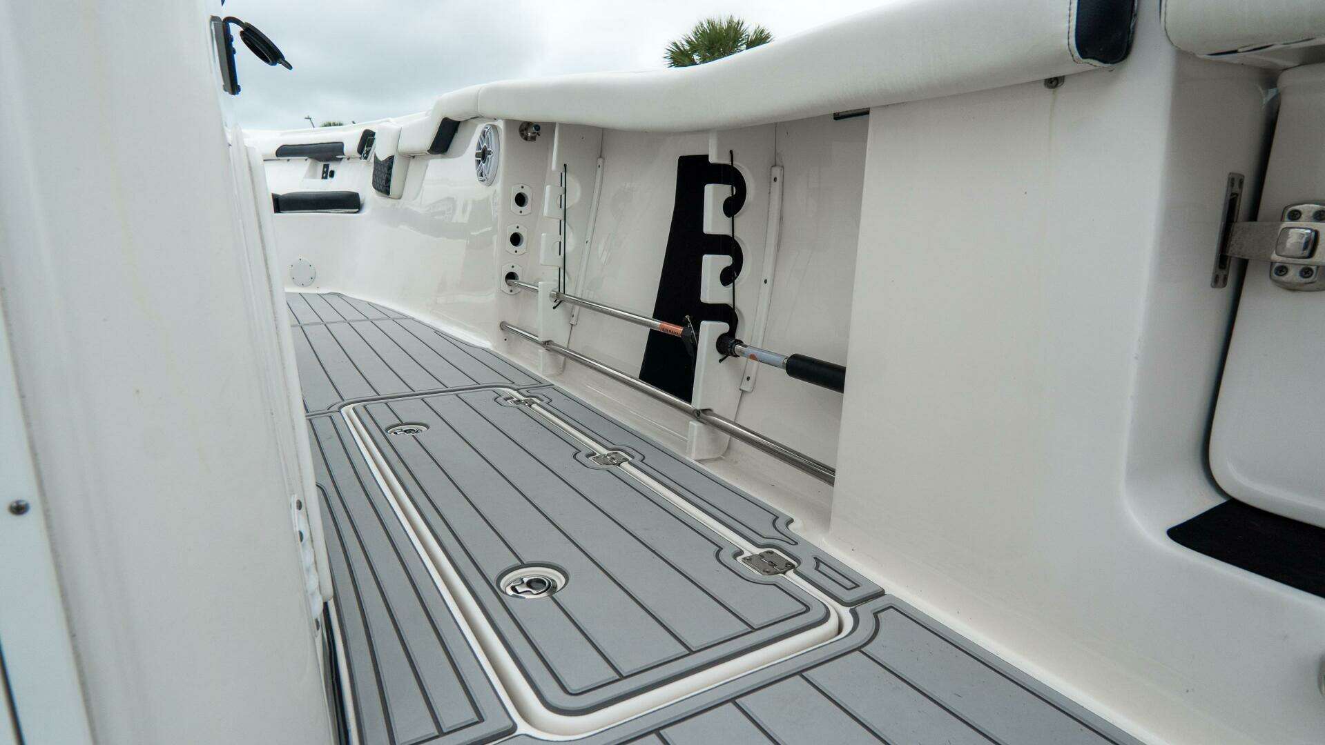 2022 Tidewater CC Adventure - Image 13