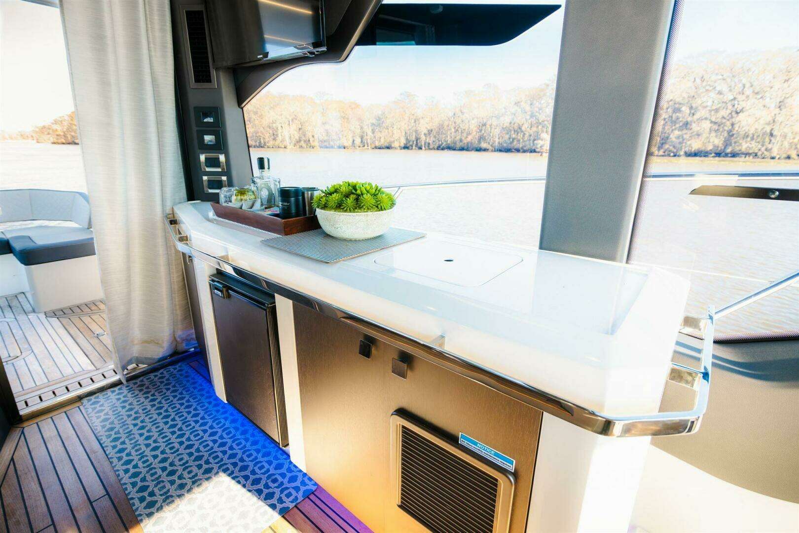 2023 Galeon 425 HTS - Image 23