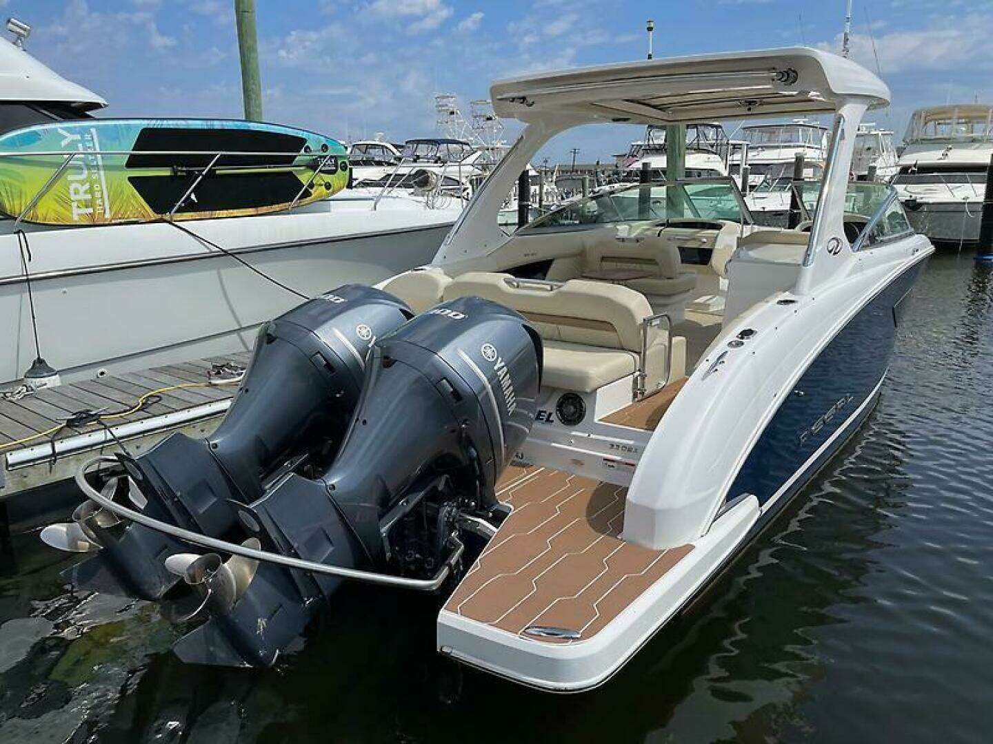 2018 Regal 33 OBX - Image 8