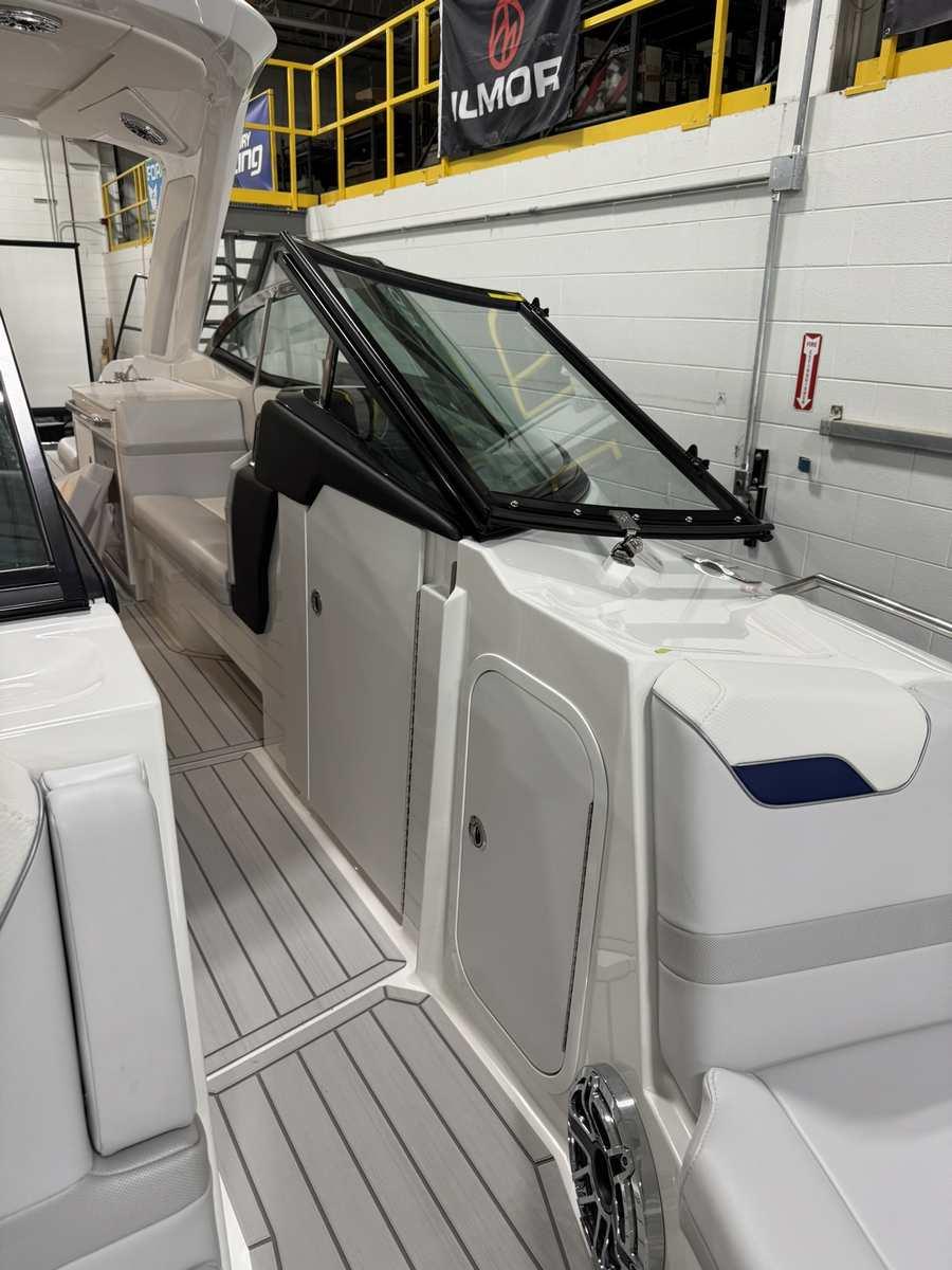 2026 Formula 360 Crossover Bowrider I/O - 69