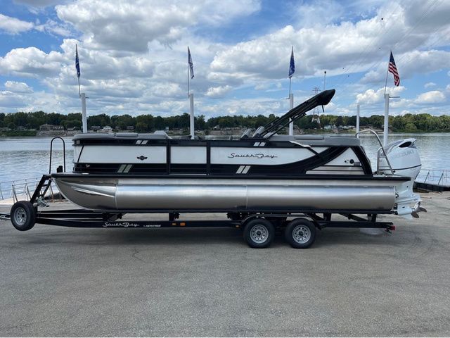 2025 South Bay 523RS