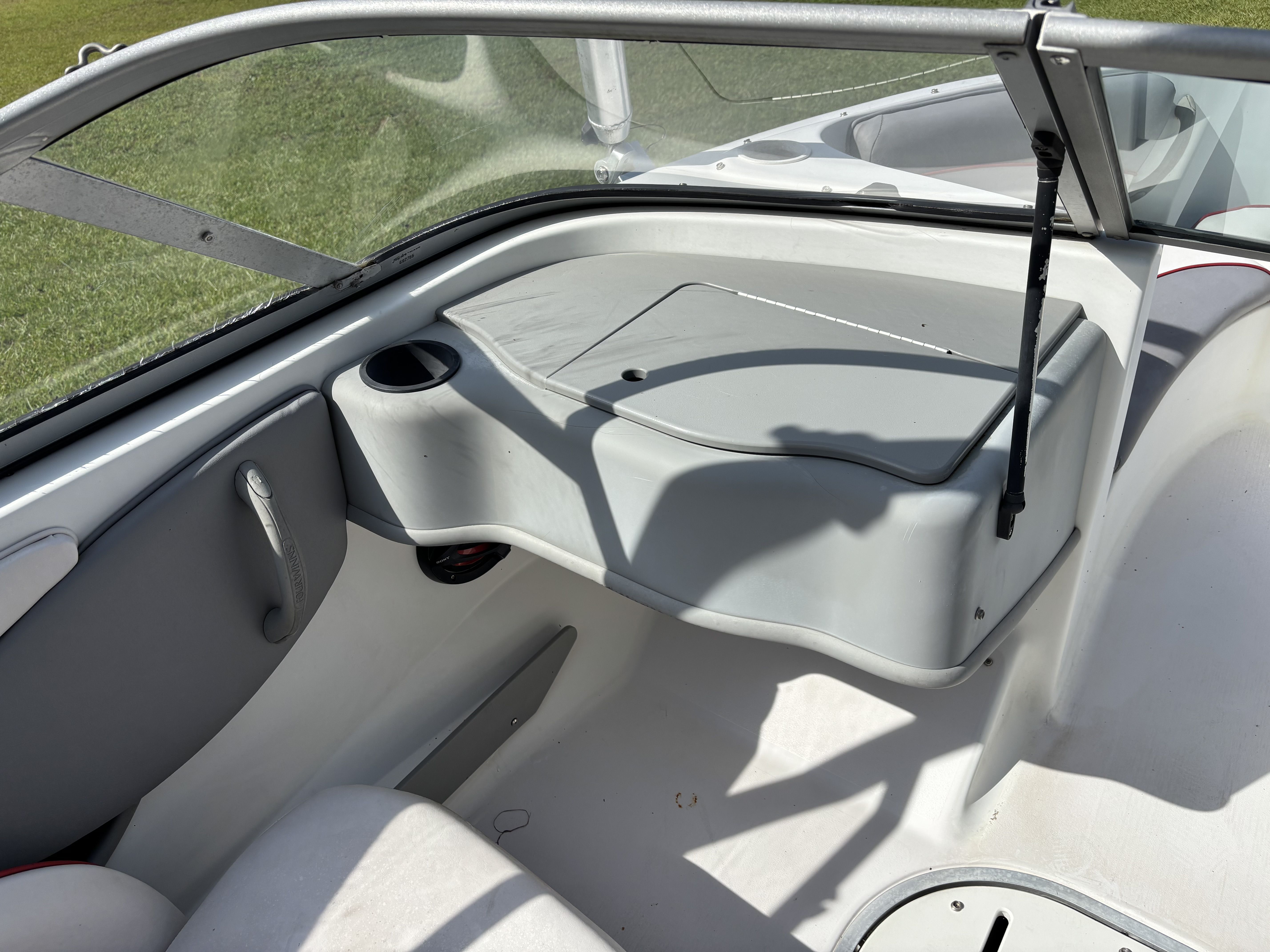 2000 Four Winns 170 Horizon - 11