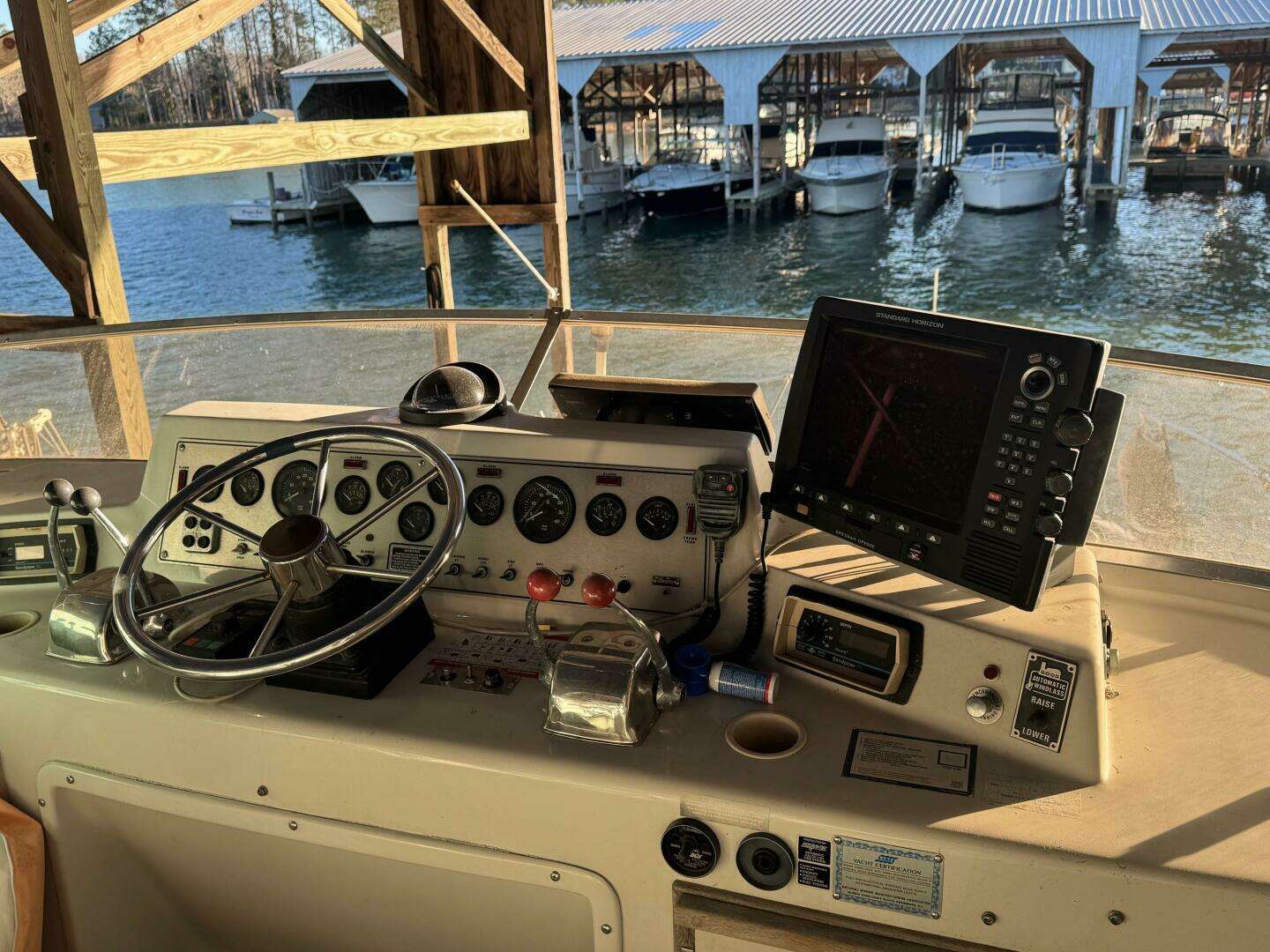 1988 Chris-Craft Catalina 426 - Image 6