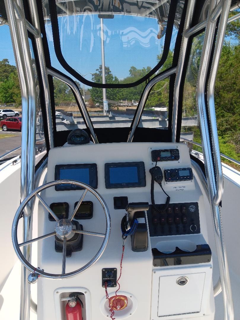 2007 Edgewater 205CC - 21
