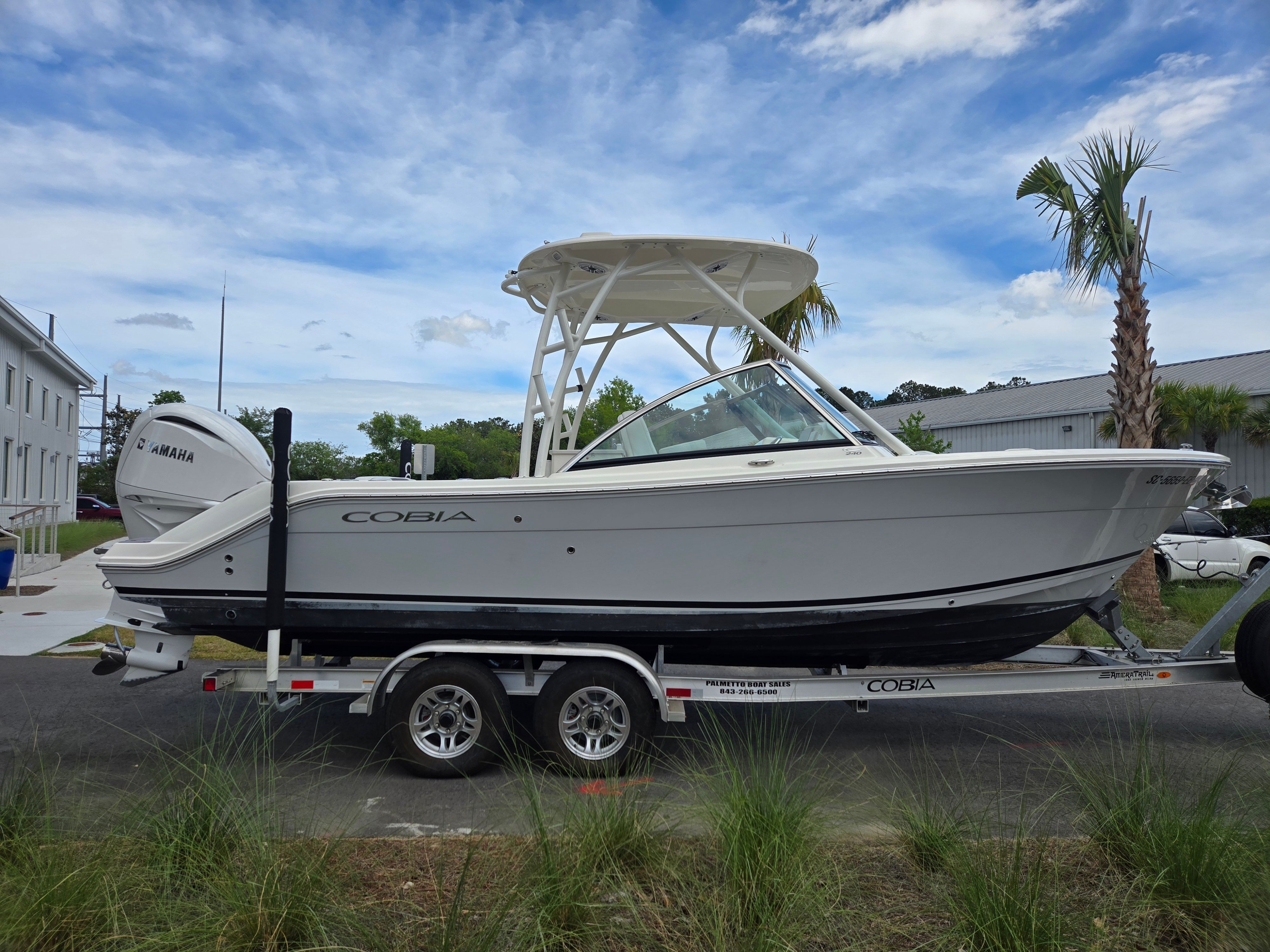 2023 Cobia 240 Dual Console