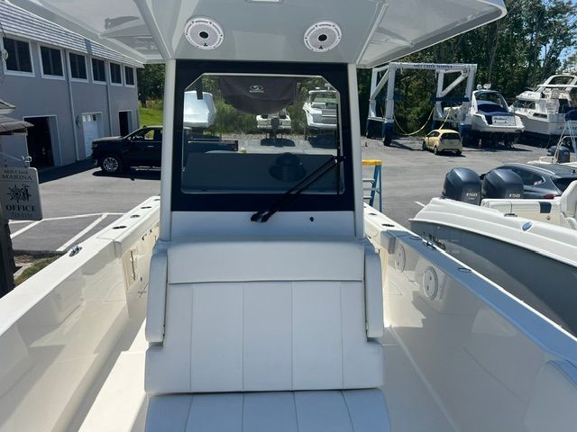 2023 Pursuit S268 with spacious cockpit and modern features.