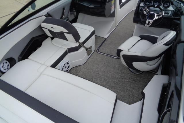 2019 Monterey 218SS Super Sport boat interior with sleek seating and modern dashboard design.