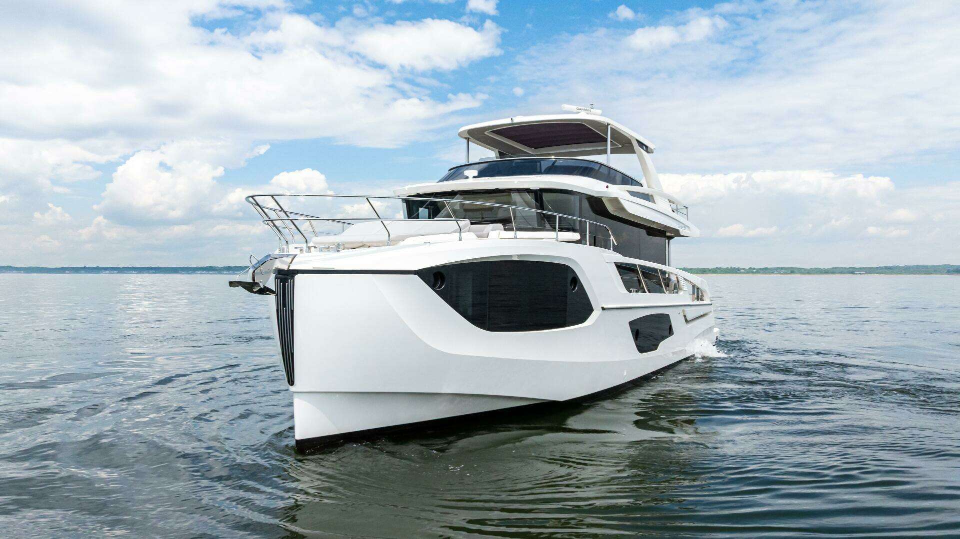 2025 Absolute Navetta 64 - Image 4