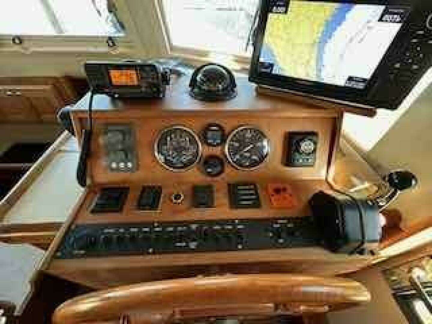 2005 Mainship — - Image 21