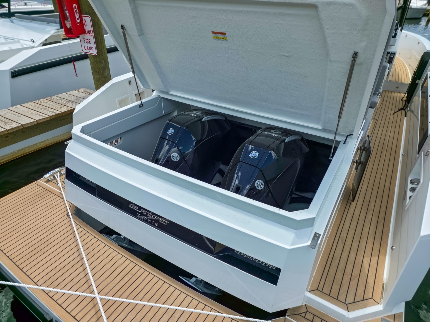 2026 De Antonio Yachts D32 - Image 17