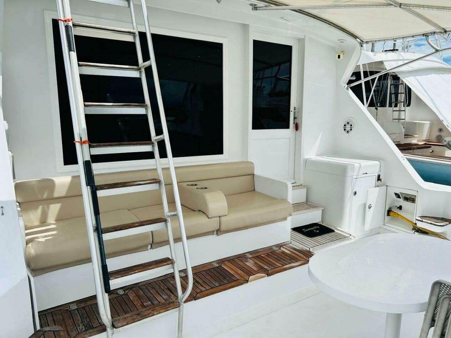 1988 Bertram 54' - Image 35