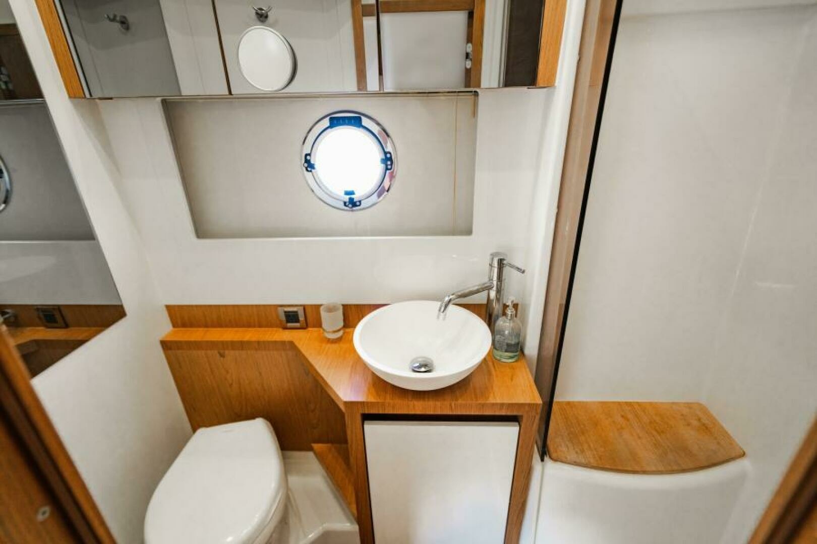 2016 Beneteau Gran Turismo 49 - Image 74